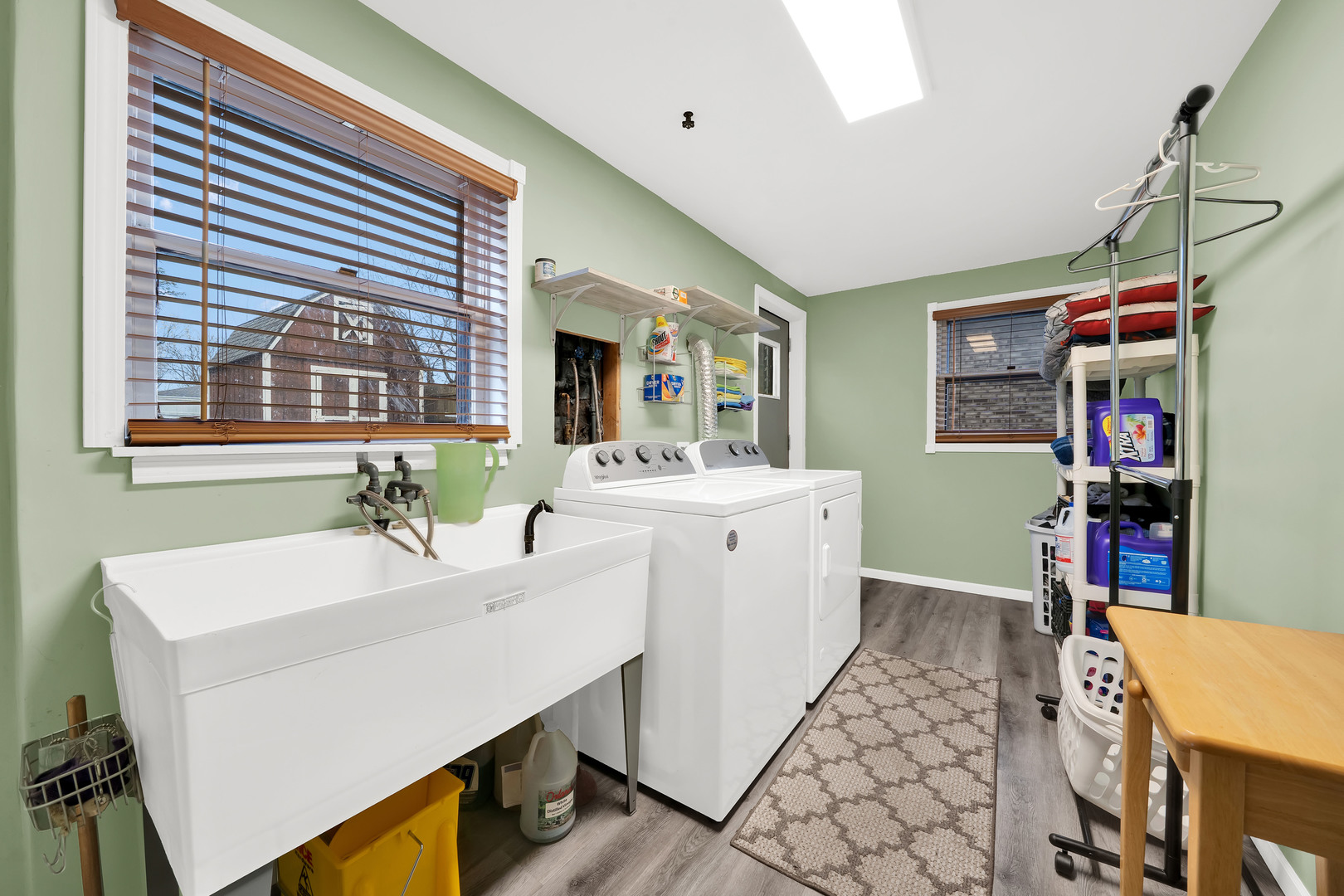 10732 S Meadow Lane, Palos Hills, IL 60465