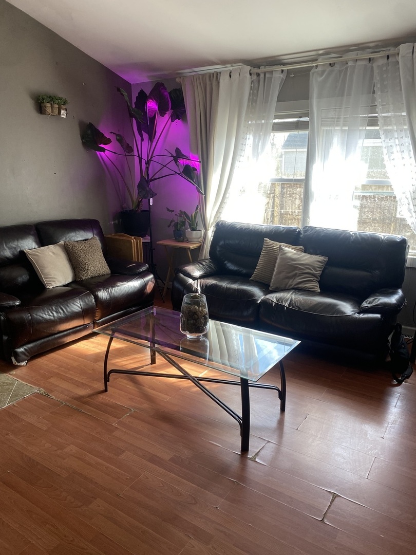 1832 N Jackson Street, Waukegan, IL 60087