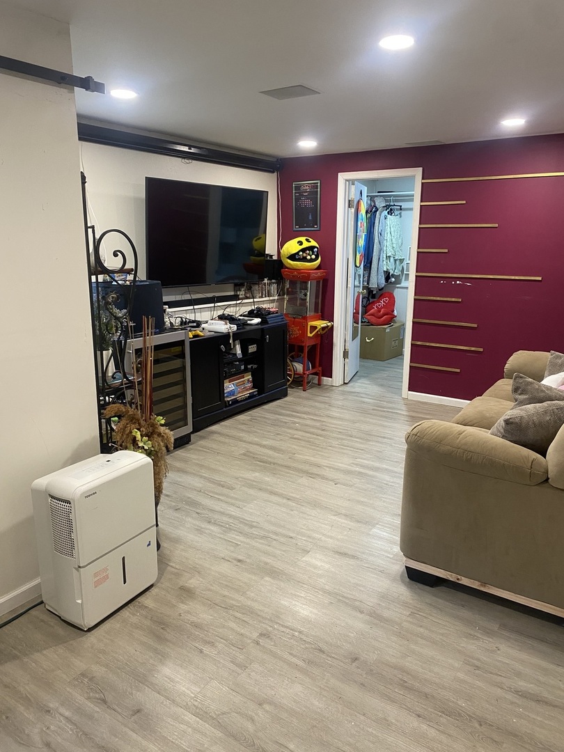 1832 N Jackson Street, Waukegan, IL 60087