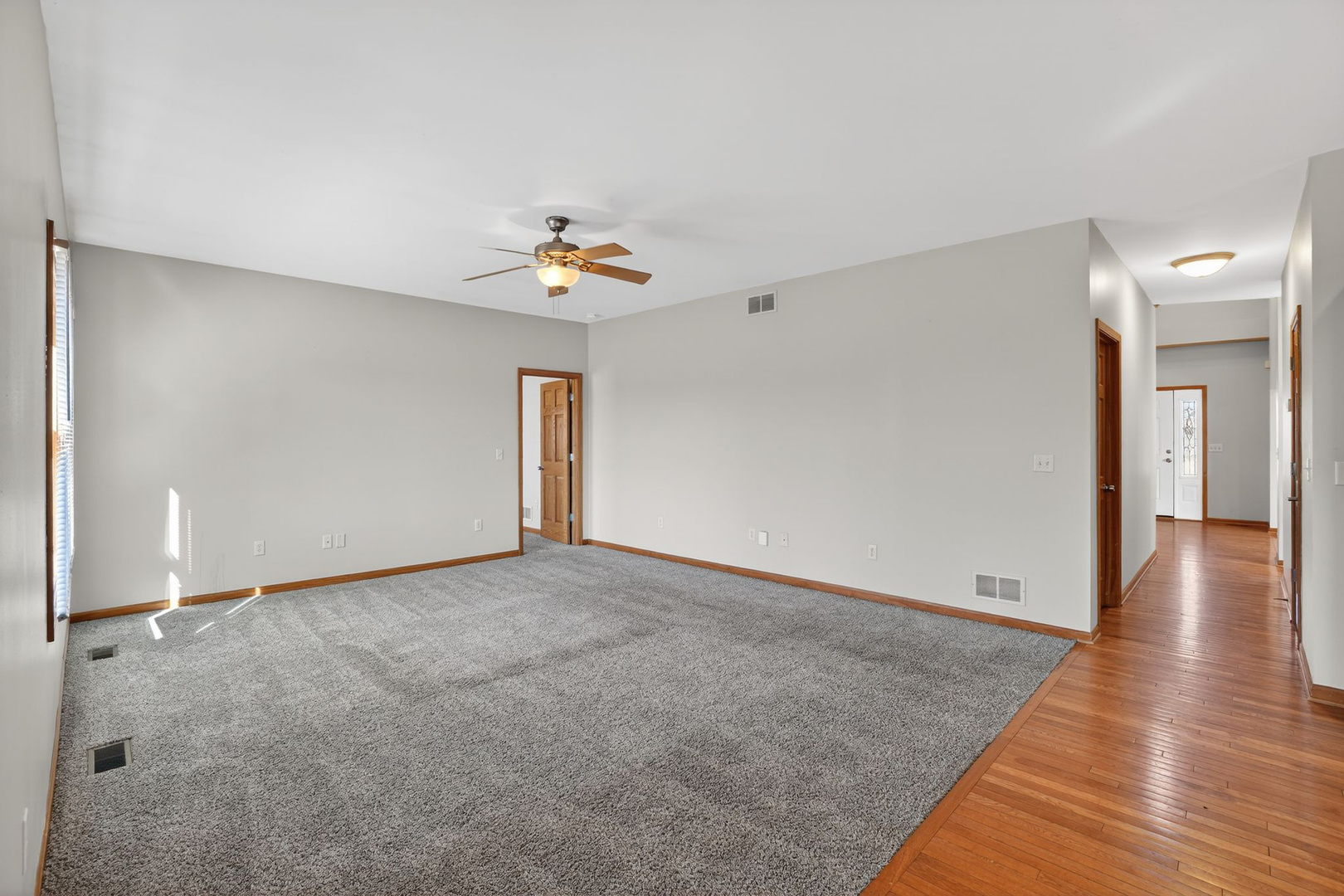 1302 Deerpath Drive, Yorkville, IL 60560