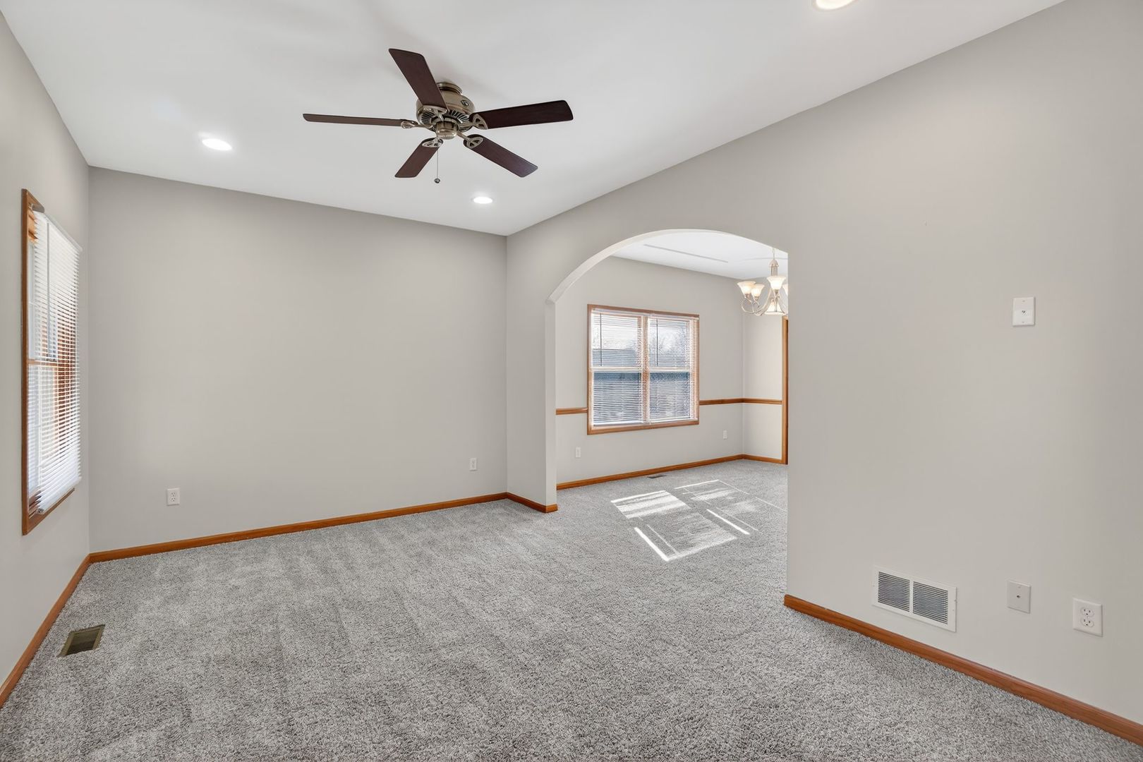 1302 Deerpath Drive, Yorkville, IL 60560