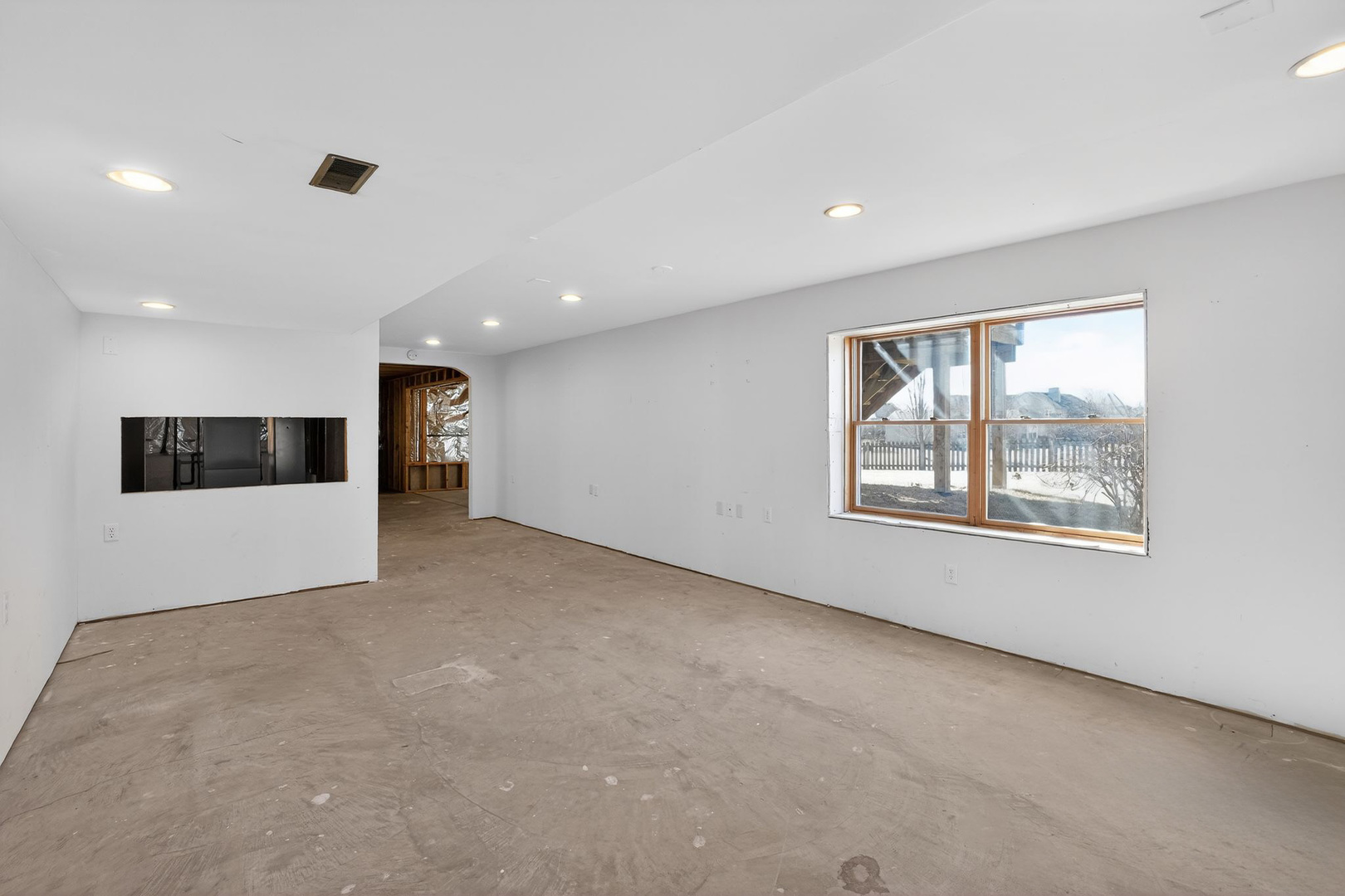 1302 Deerpath Drive, Yorkville, IL 60560