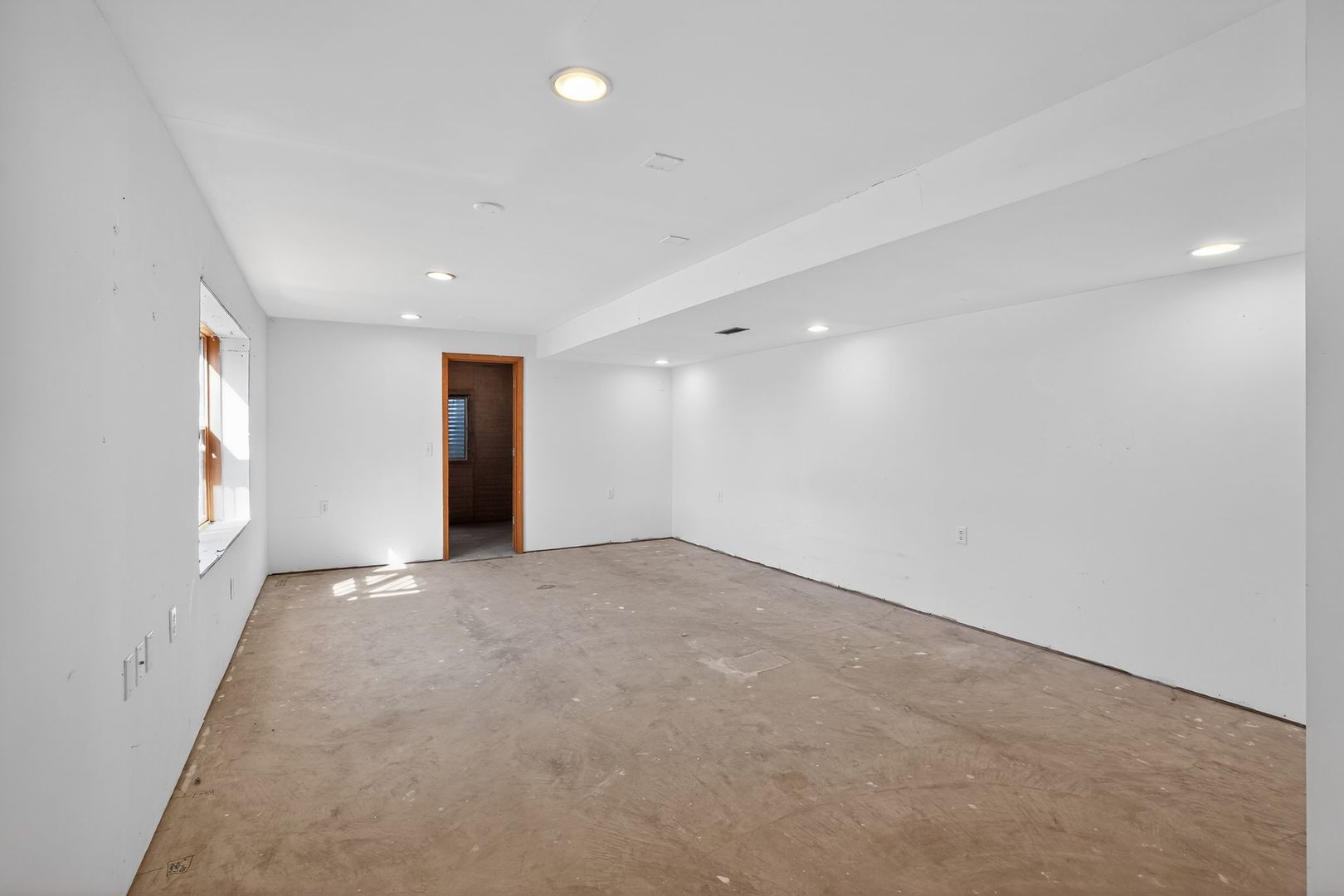 1302 Deerpath Drive, Yorkville, IL 60560