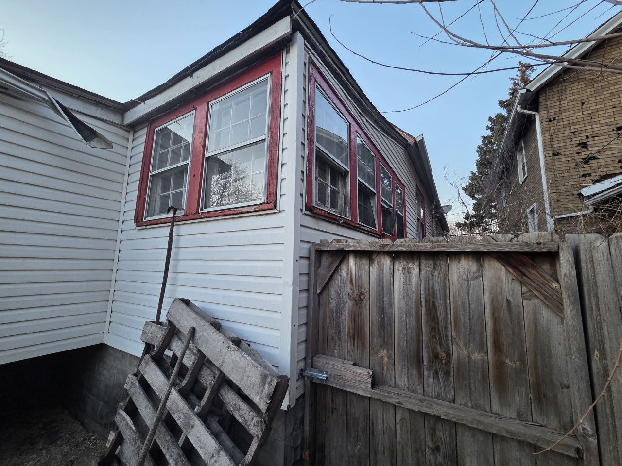 221 E 138th Street, Dolton, IL 60419