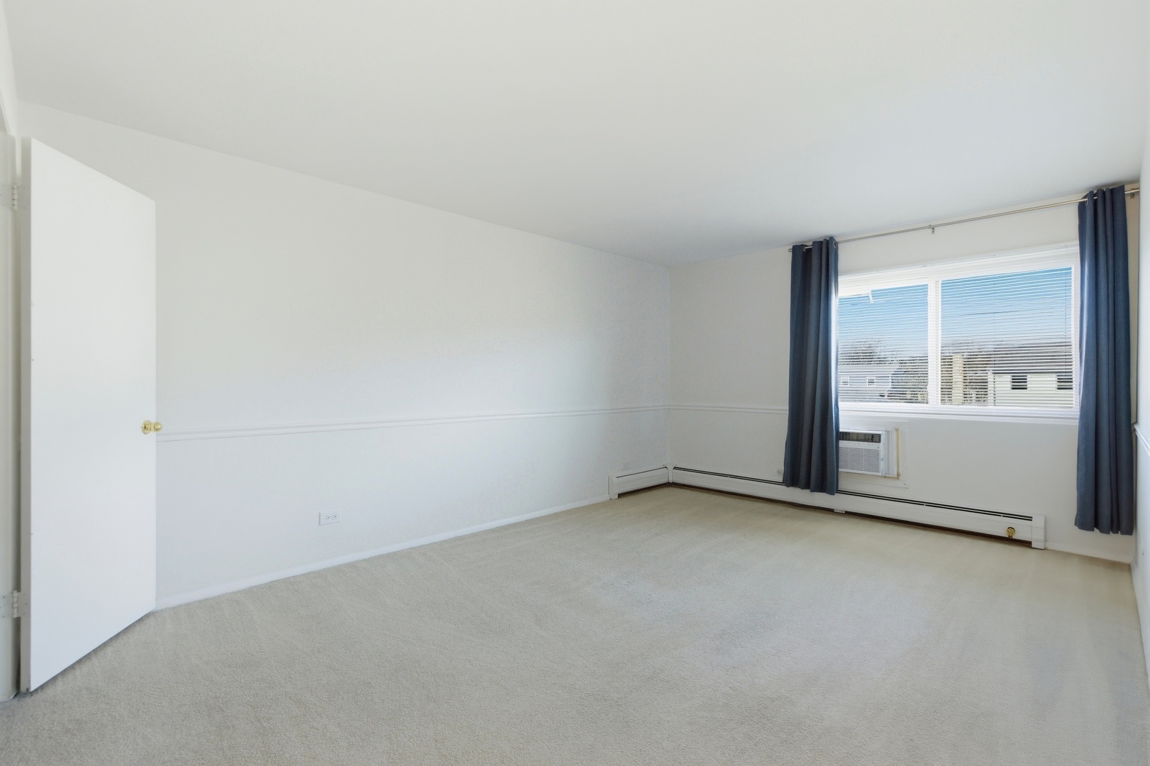 2620 N Windsor Drive #204, Arlington Heights, IL 60004