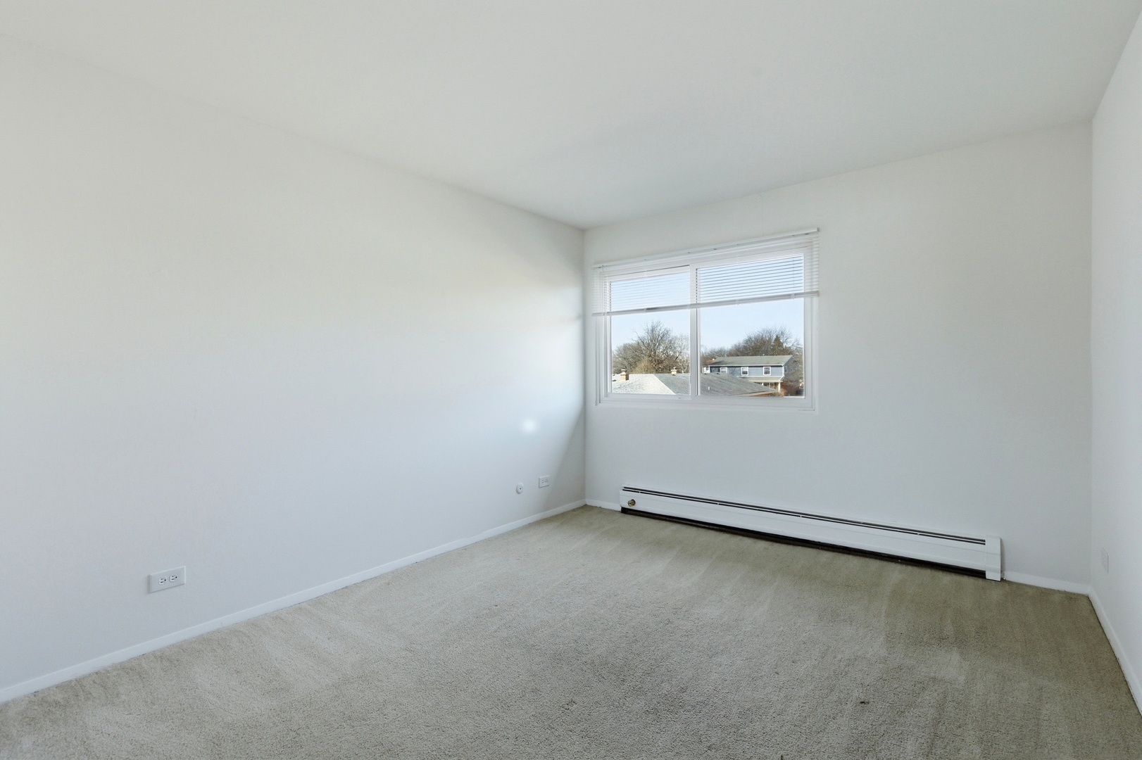 2620 N Windsor Drive #204, Arlington Heights, IL 60004