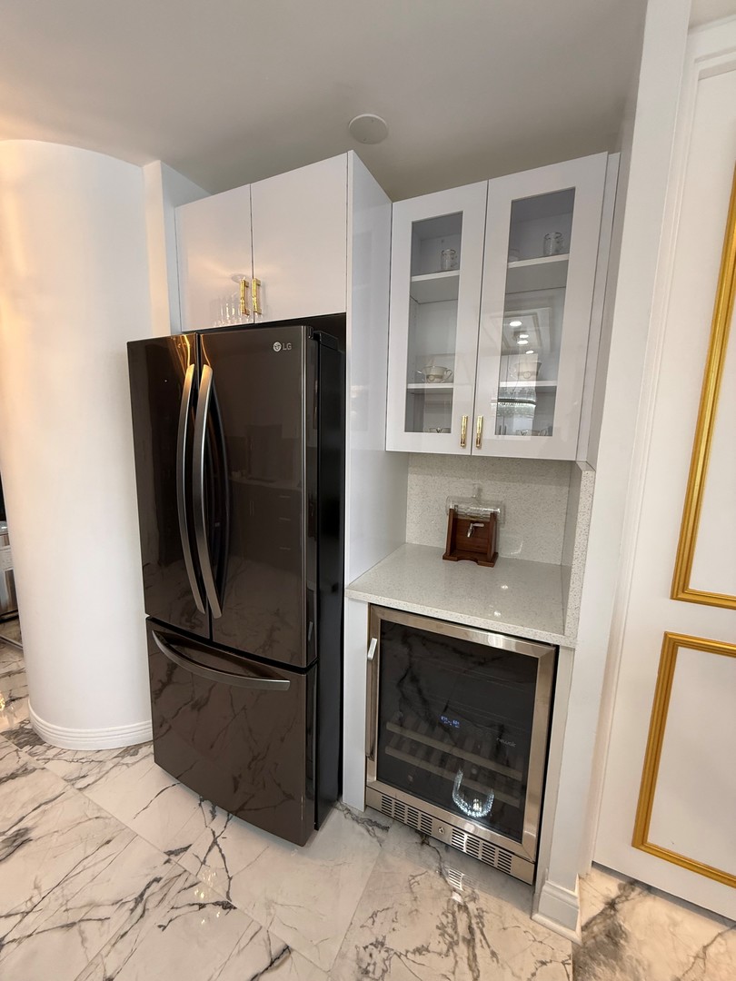 505 N Lake Shore Drive #2017, Chicago, IL 60611