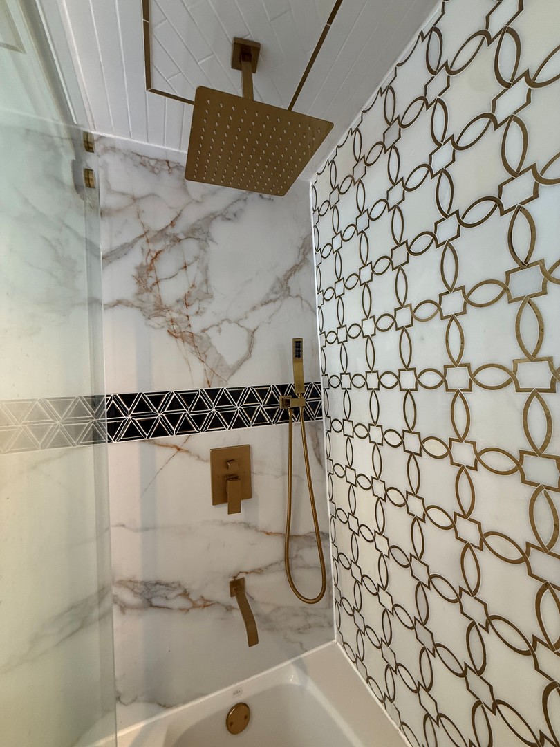 505 N Lake Shore Drive #2017, Chicago, IL 60611