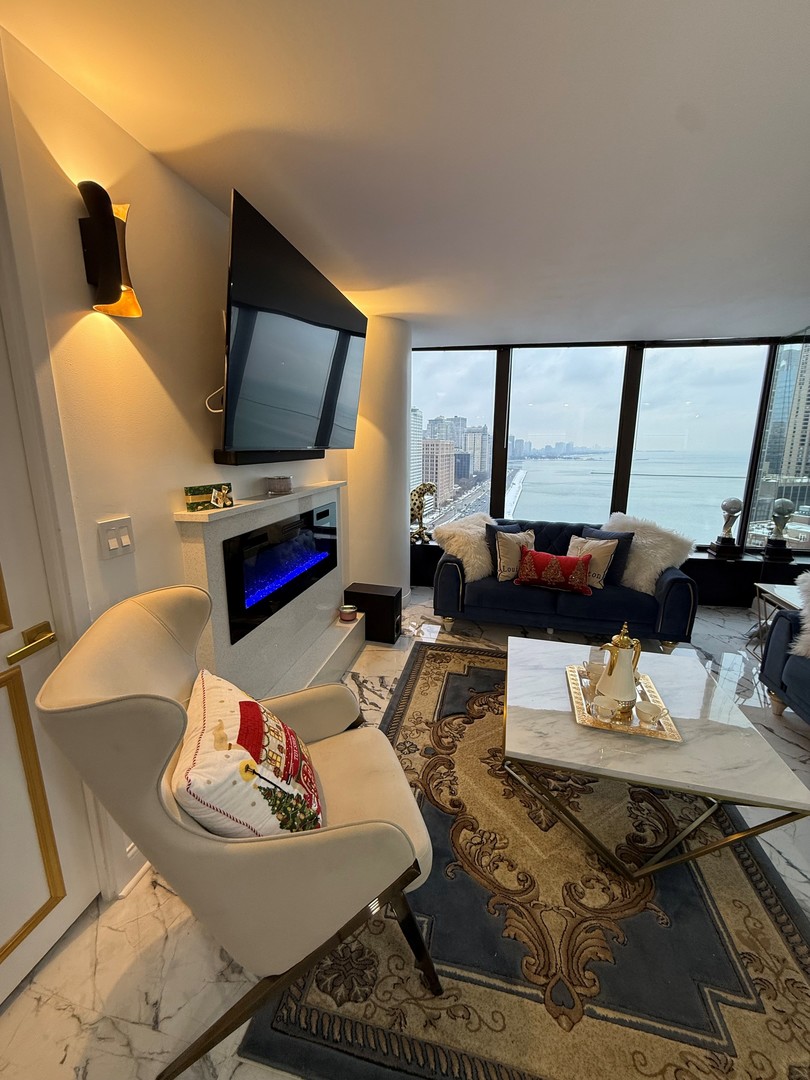 505 N Lake Shore Drive #2017, Chicago, IL 60611
