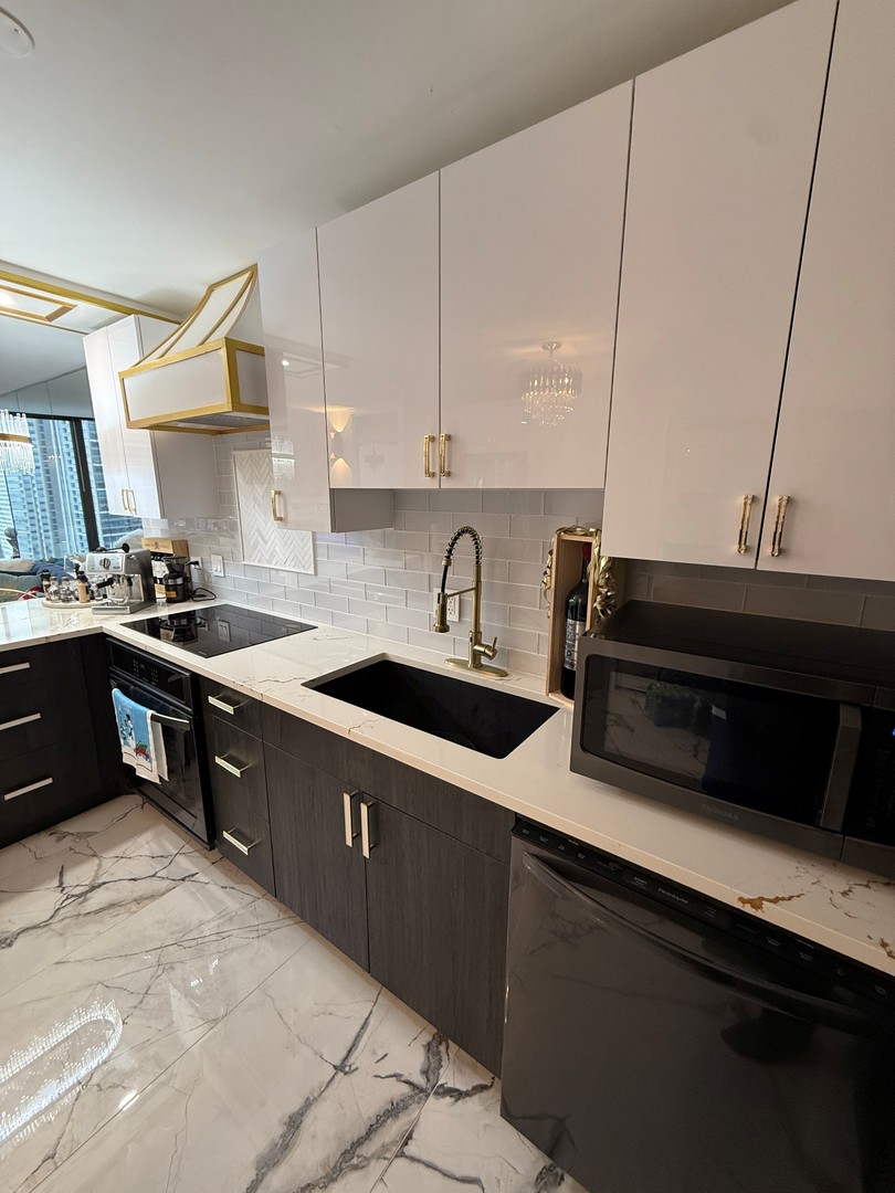 505 N Lake Shore Drive #2017, Chicago, IL 60611