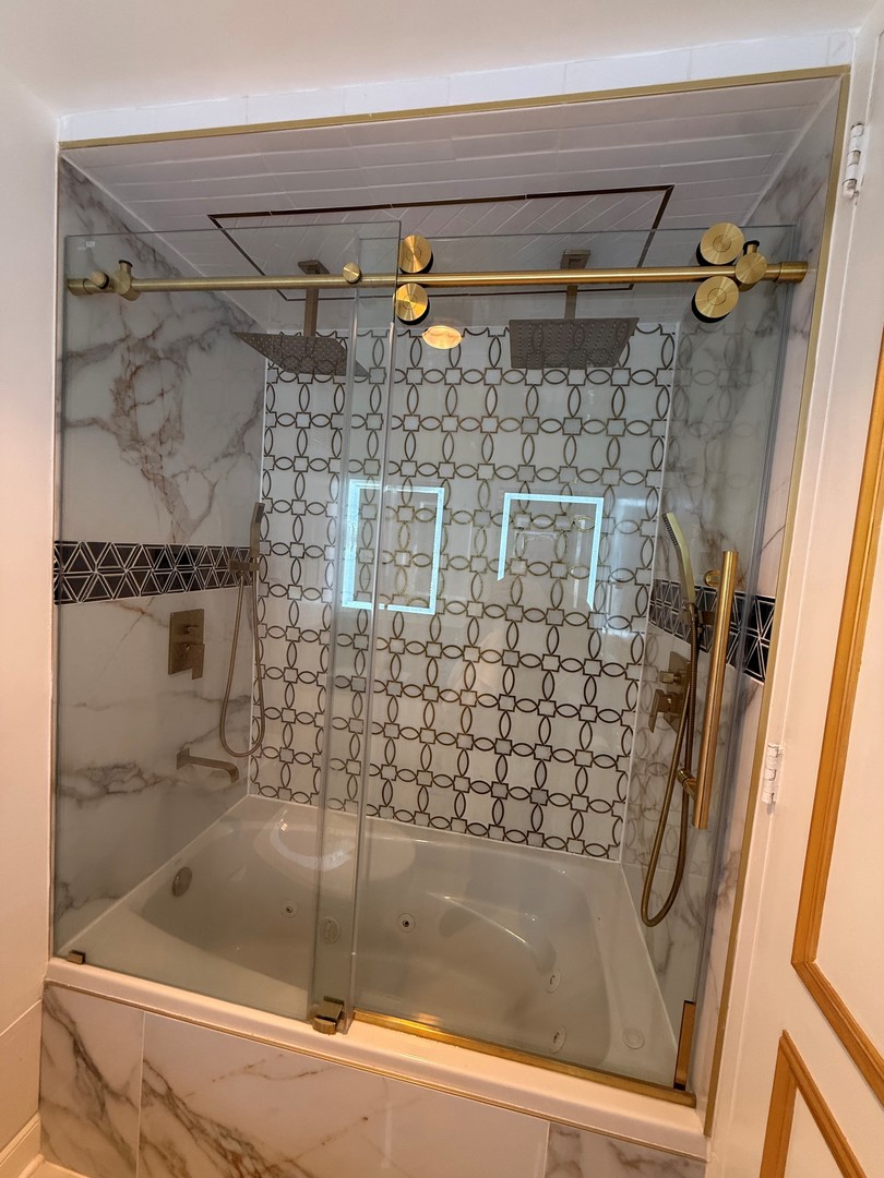 505 N Lake Shore Drive #2017, Chicago, IL 60611