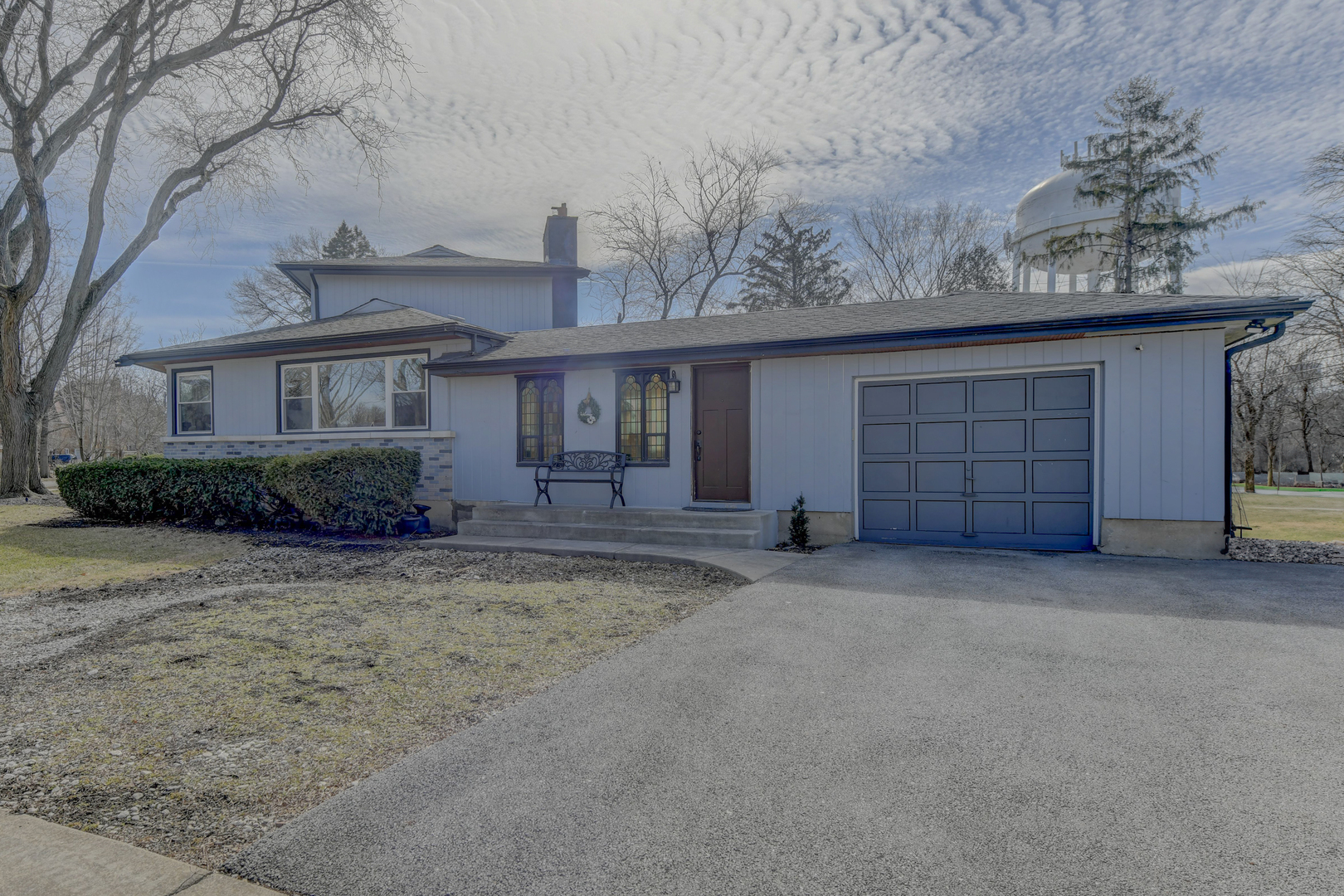 712 Gardner Road, Flossmoor, IL 60422