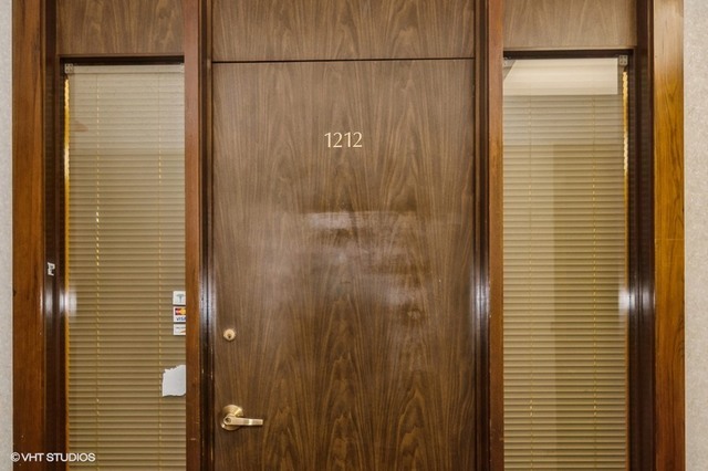 111 N Wabash Avenue #1212, Chicago, IL 60602