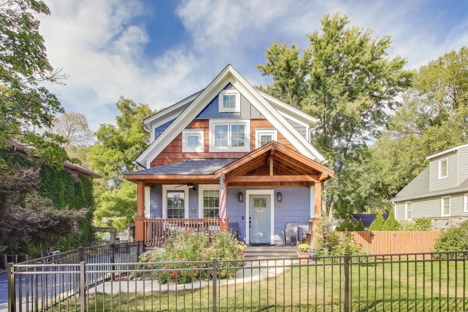 421 E Willow Avenue, Wheaton, IL 60187