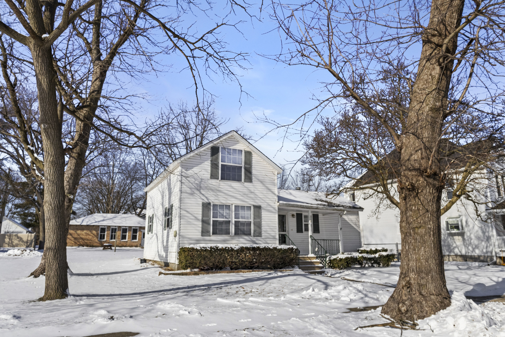 209 N Maple Street, Grant Park, IL 60940