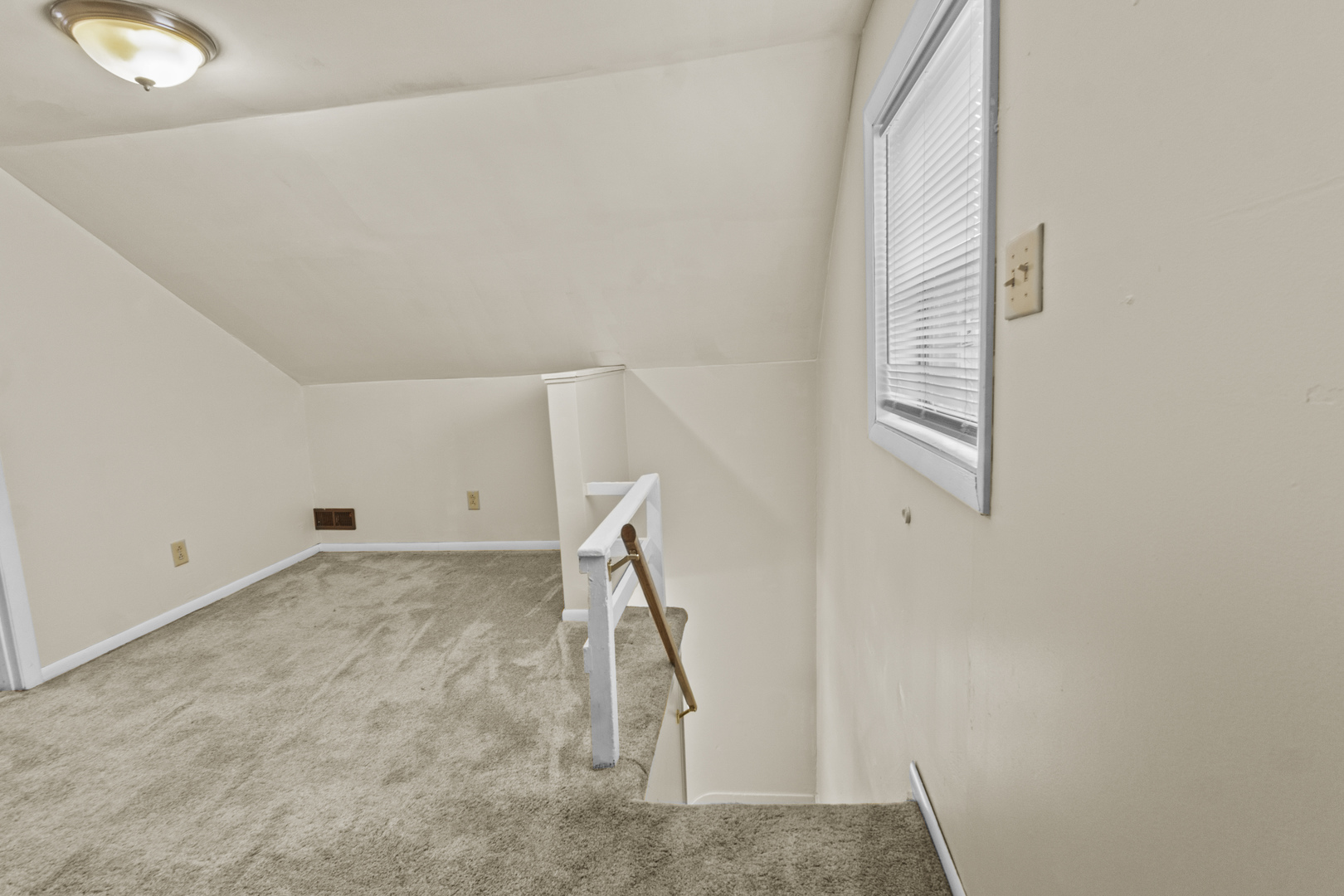 209 N Maple Street, Grant Park, IL 60940