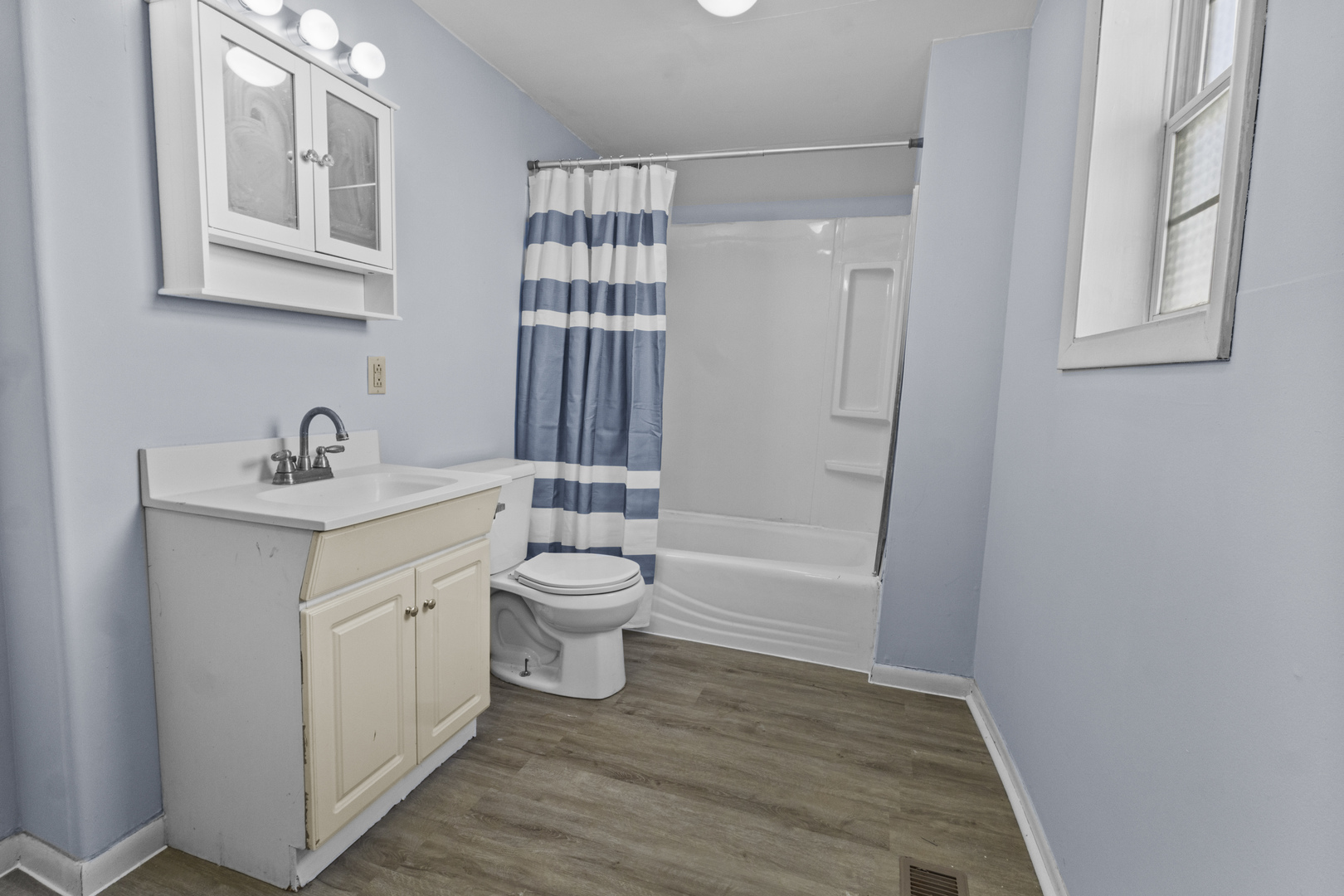 209 N Maple Street, Grant Park, IL 60940