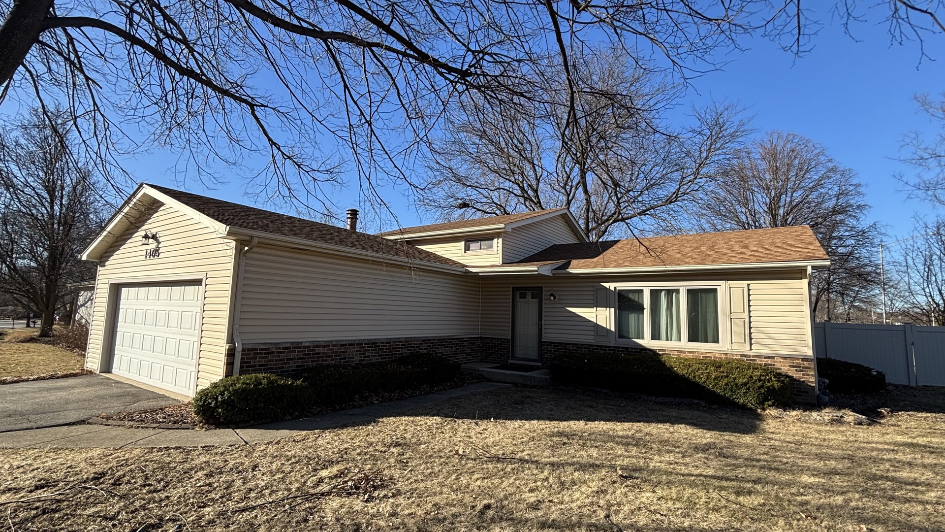 1405 E Bailey Road, Naperville, IL 60565