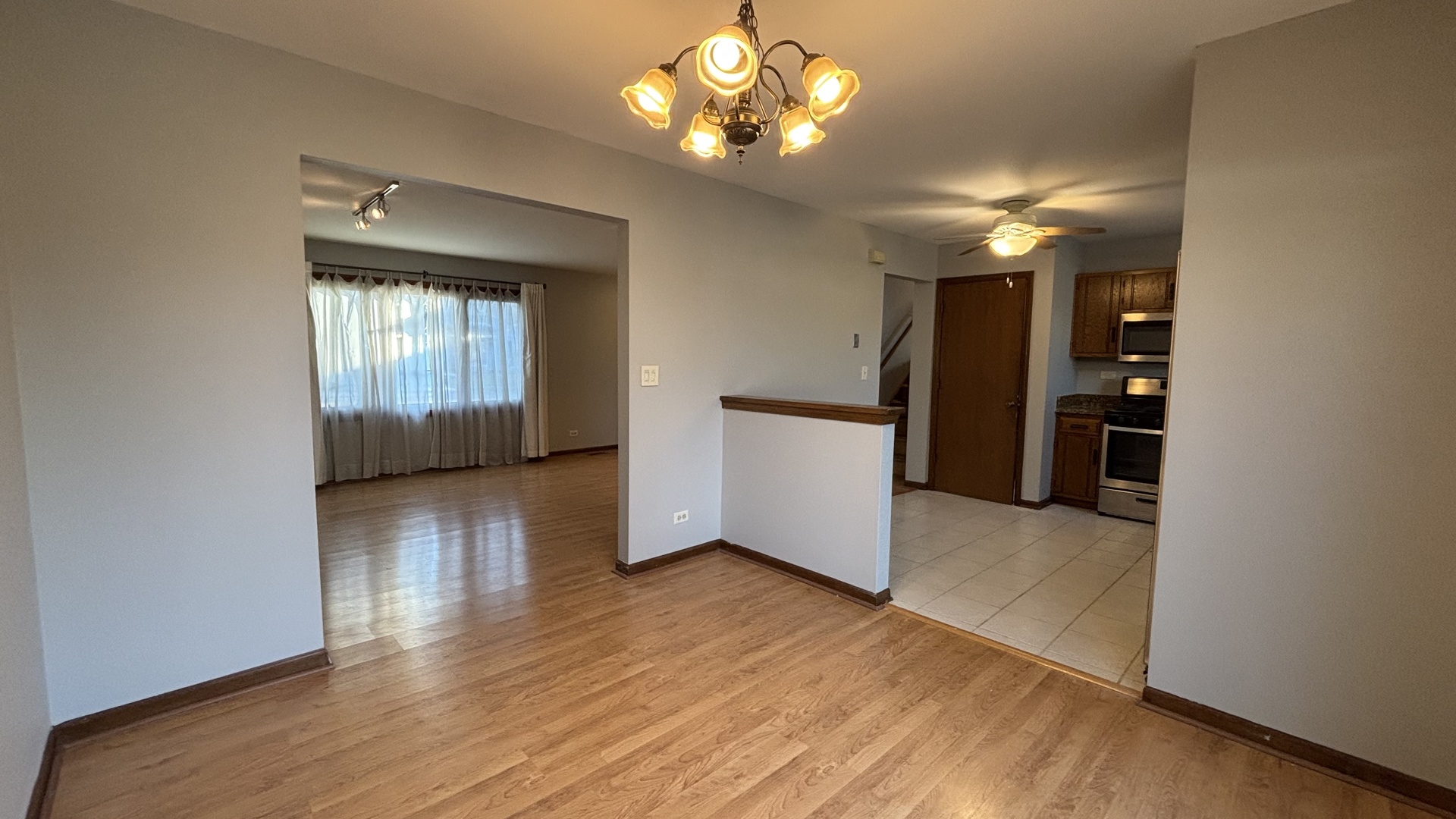 1405 E Bailey Road, Naperville, IL 60565