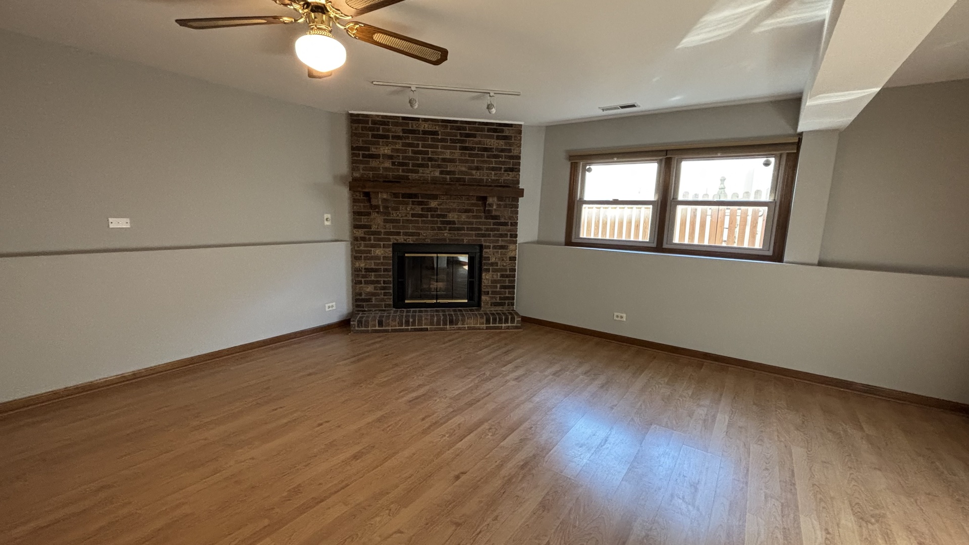 1405 E Bailey Road, Naperville, IL 60565