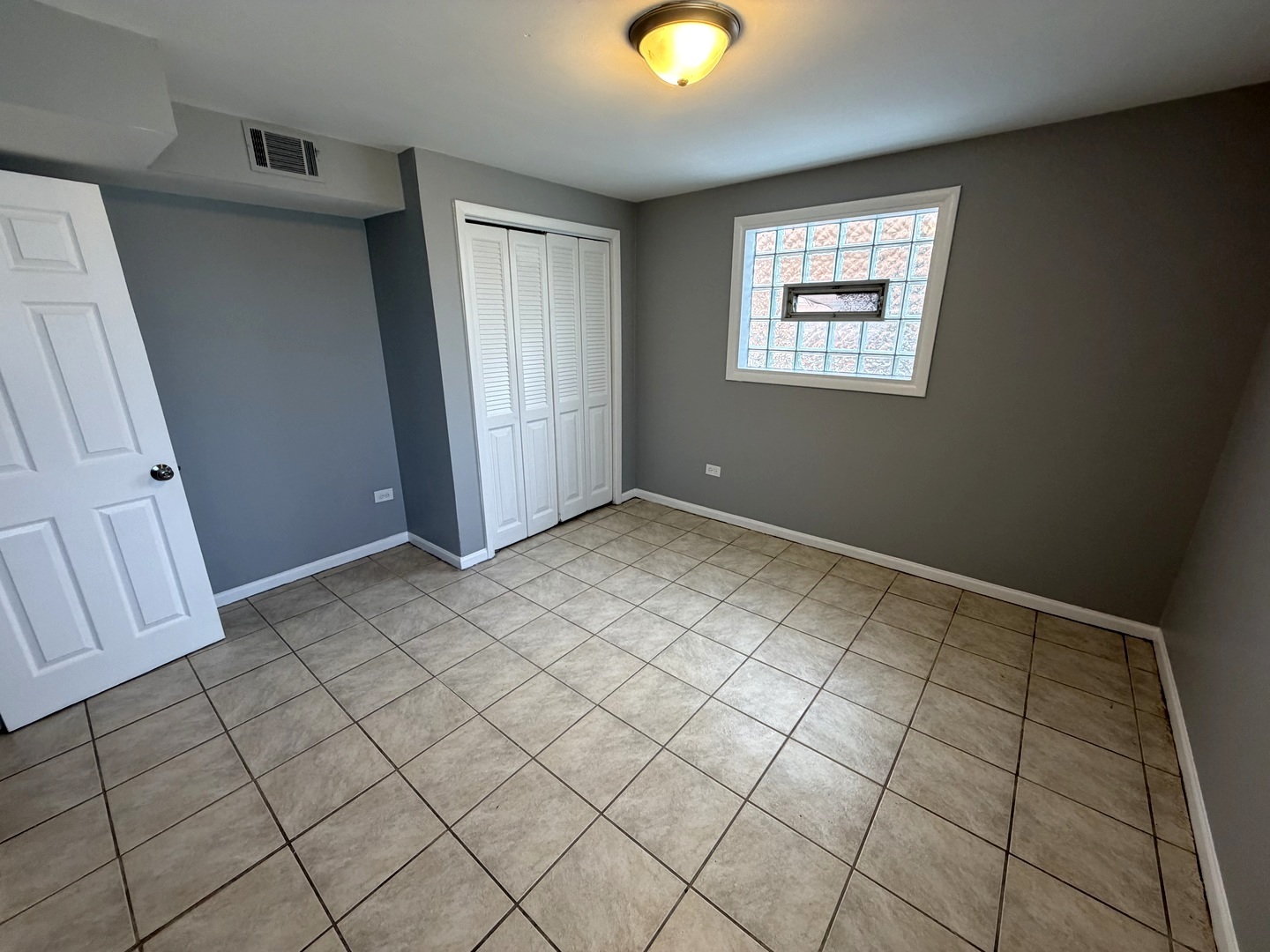 12204 S Lawndale Avenue, Alsip, IL 60803