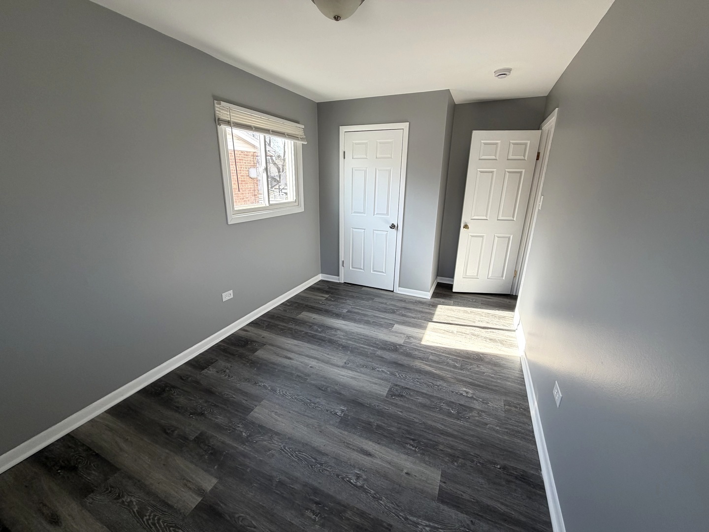 12204 S Lawndale Avenue, Alsip, IL 60803