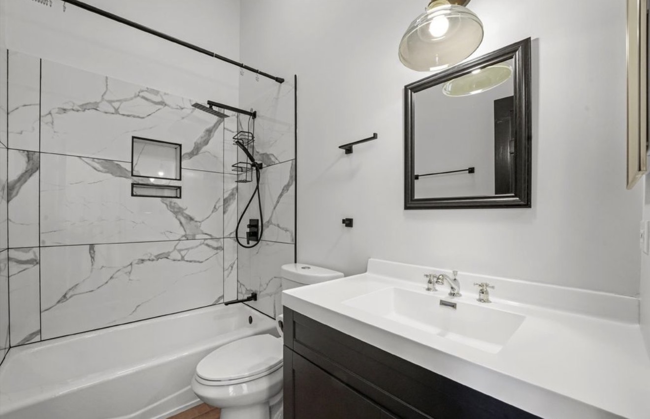 143 Holiday Lane, Hainesville, IL 60073