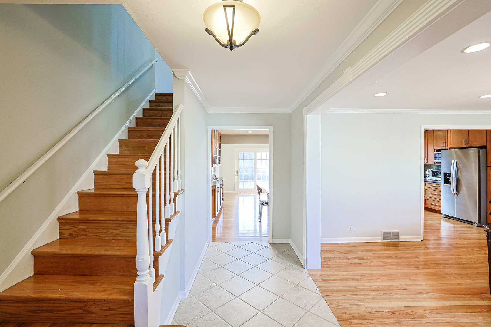 3935 Russett Lane, Northbrook, IL 60062