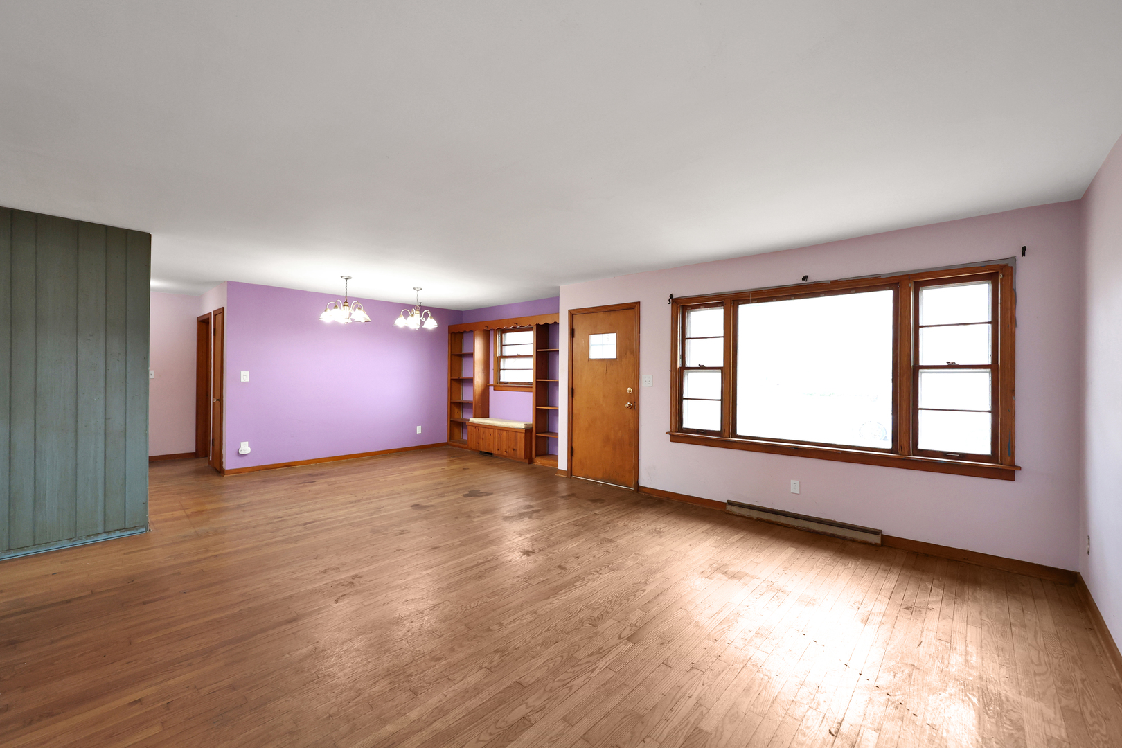 18446 Glen Oak Avenue, Lansing, IL 60438