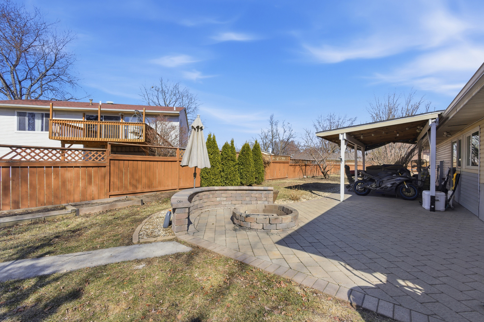 1160 Case Lane, Elgin, IL 60120