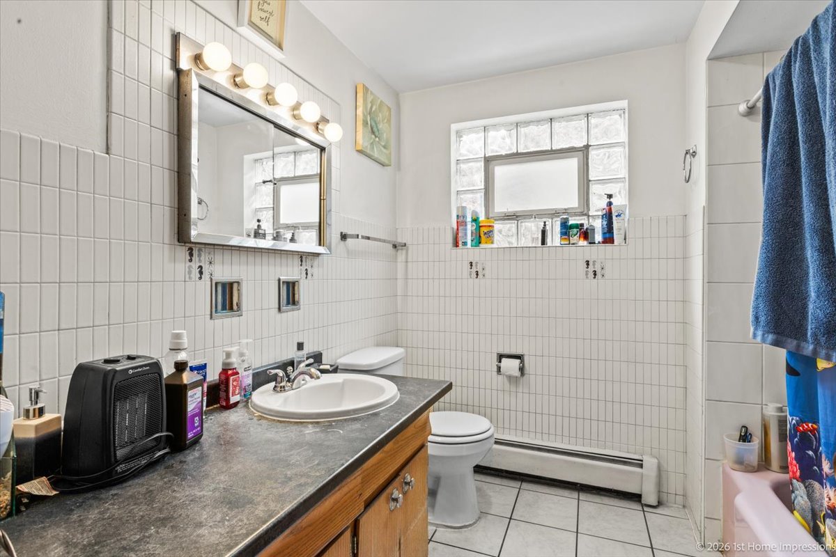 6335 S Kostner Avenue, Chicago, IL 60629