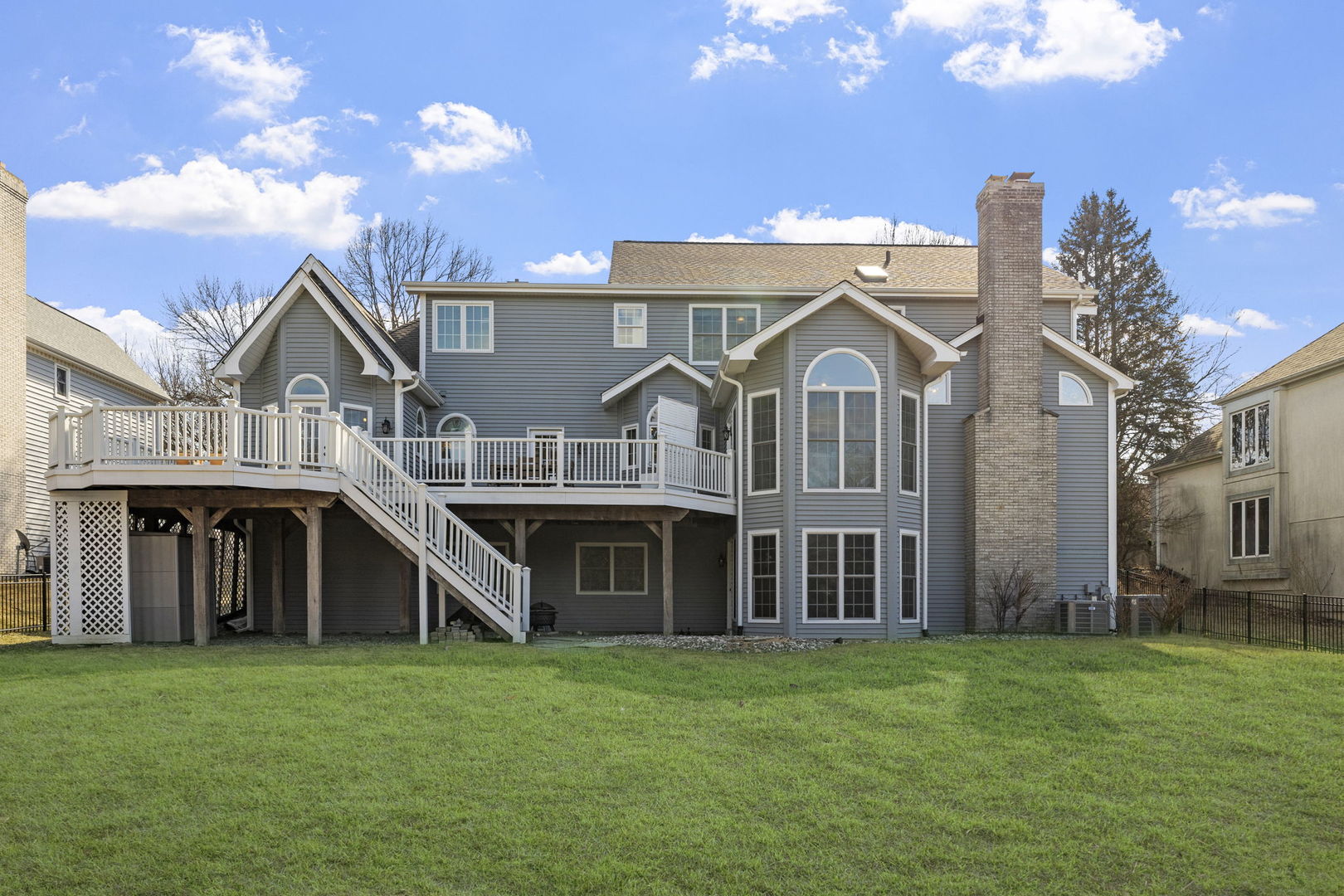 2715 Wendy Drive, Naperville, IL 60565