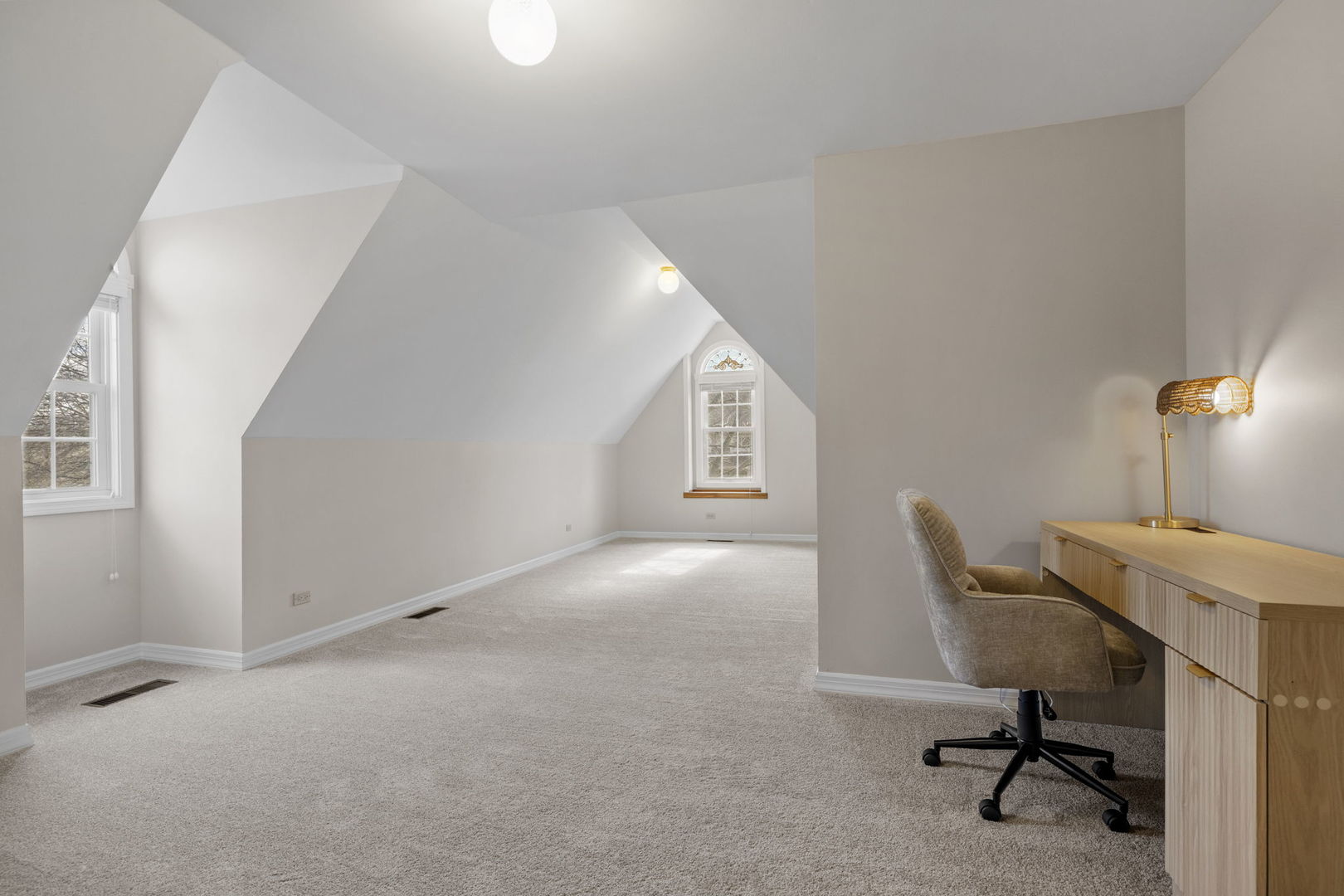 2715 Wendy Drive, Naperville, IL 60565