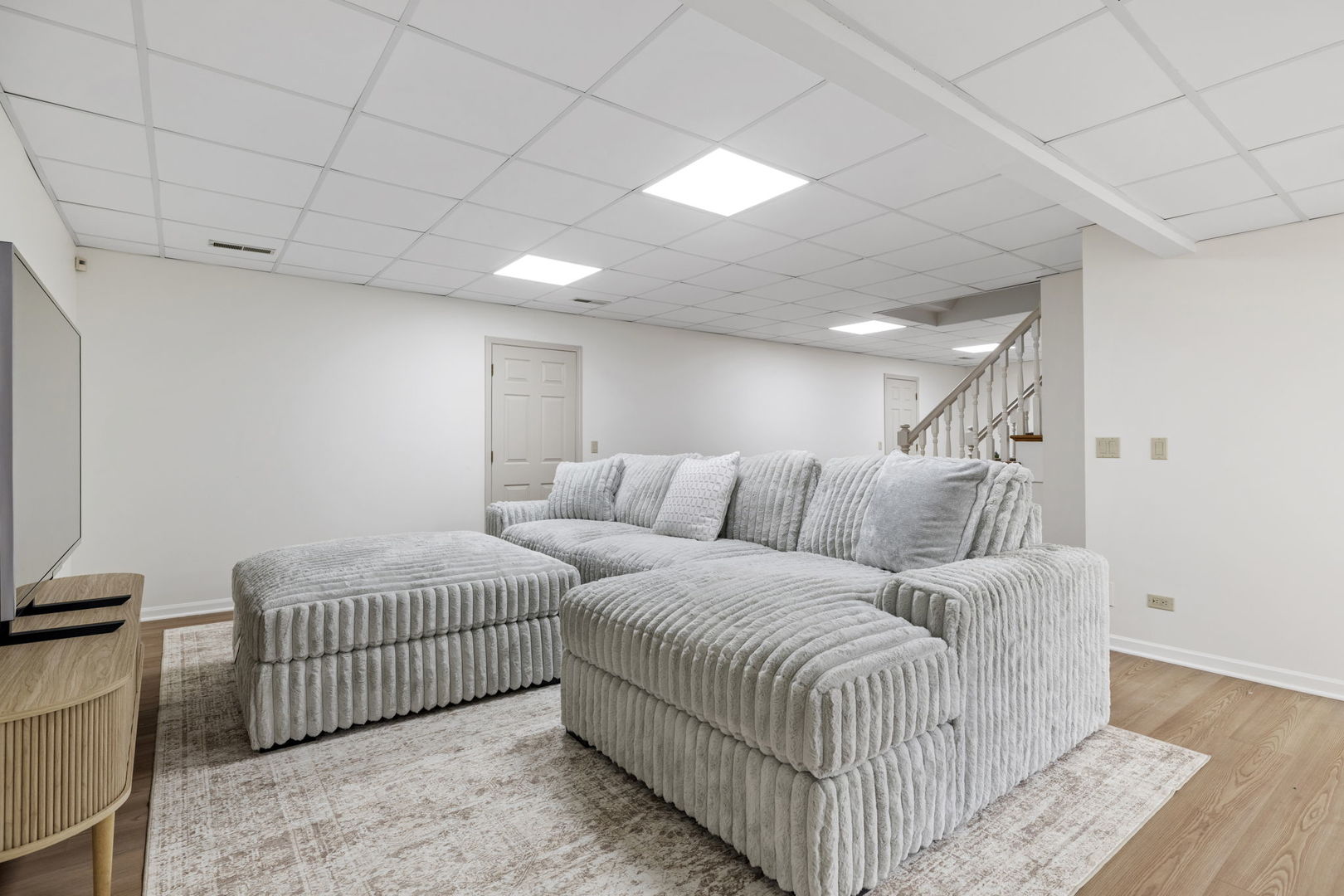 2715 Wendy Drive, Naperville, IL 60565