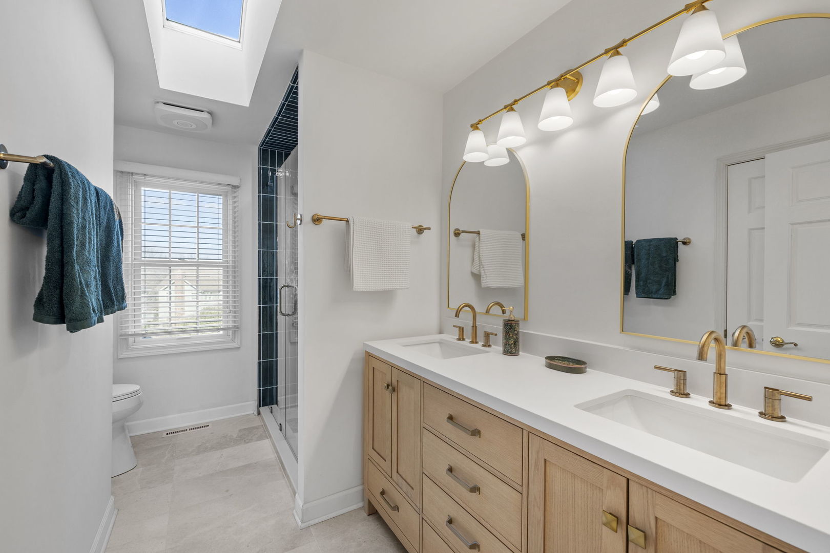 2715 Wendy Drive, Naperville, IL 60565