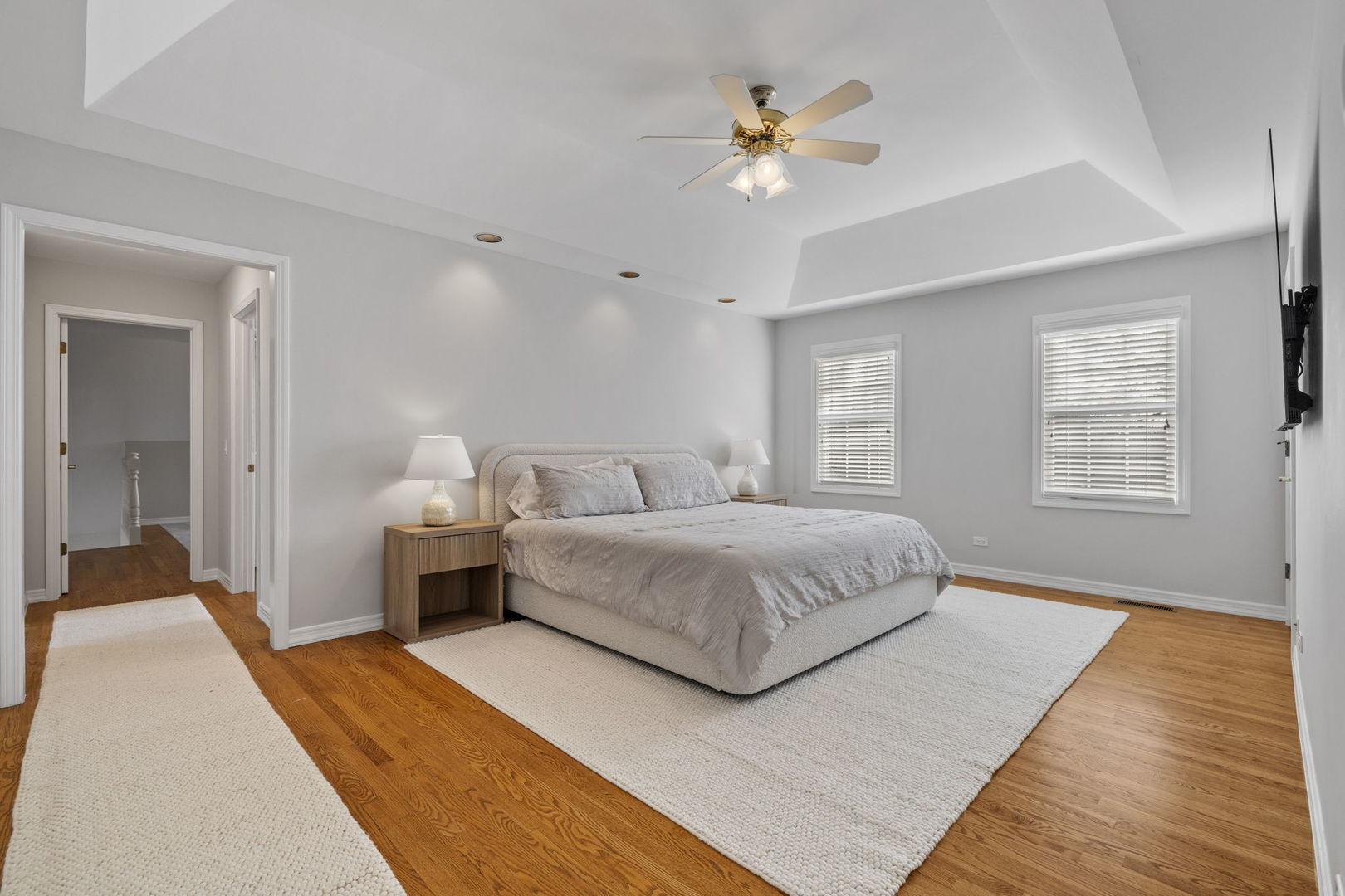 2715 Wendy Drive, Naperville, IL 60565