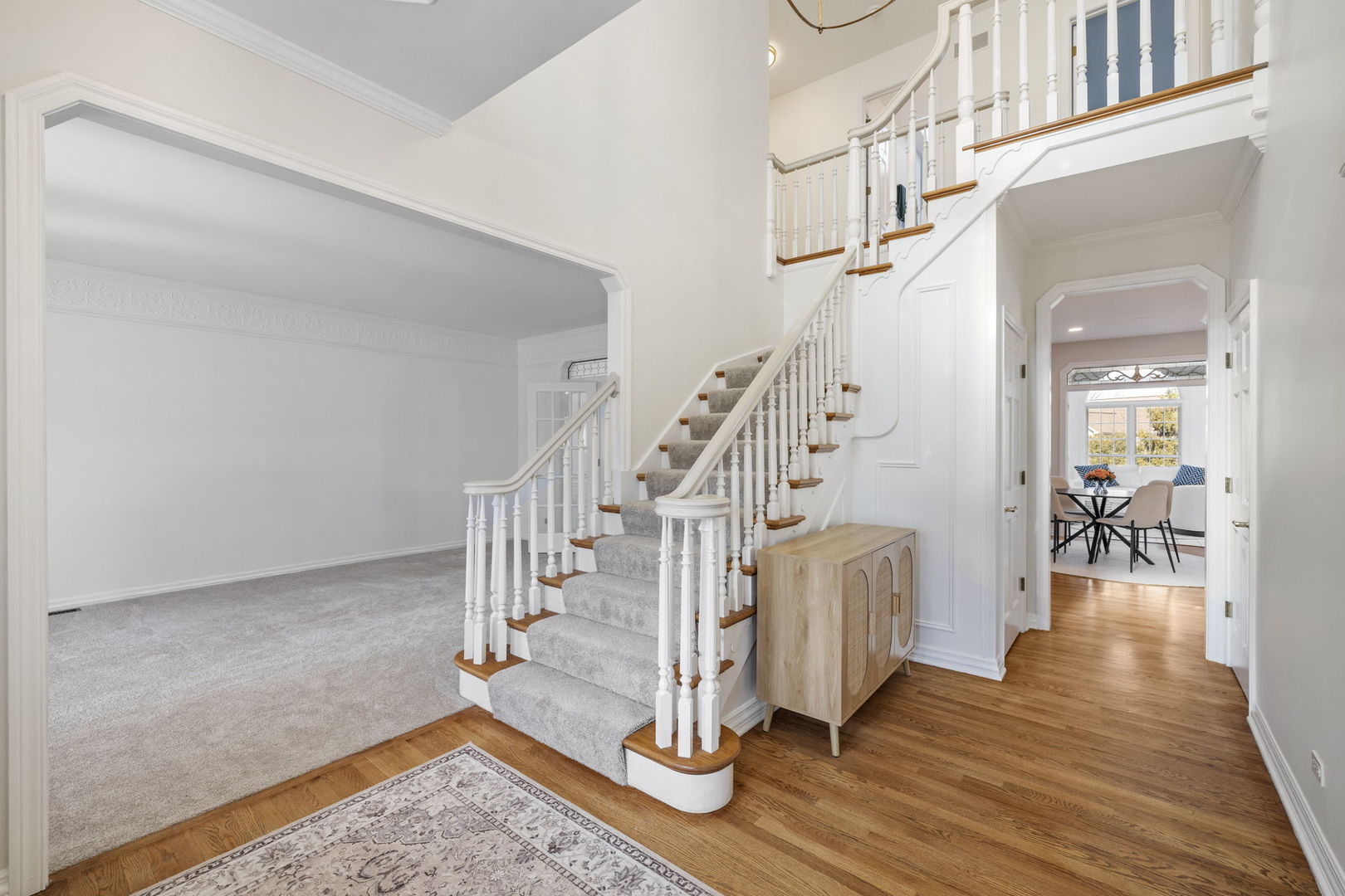 2715 Wendy Drive, Naperville, IL 60565