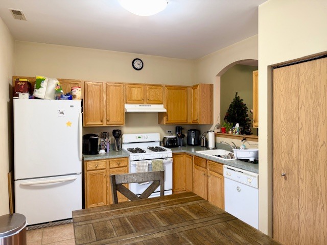 3105 Woodside Drive, Joliet, IL 60431