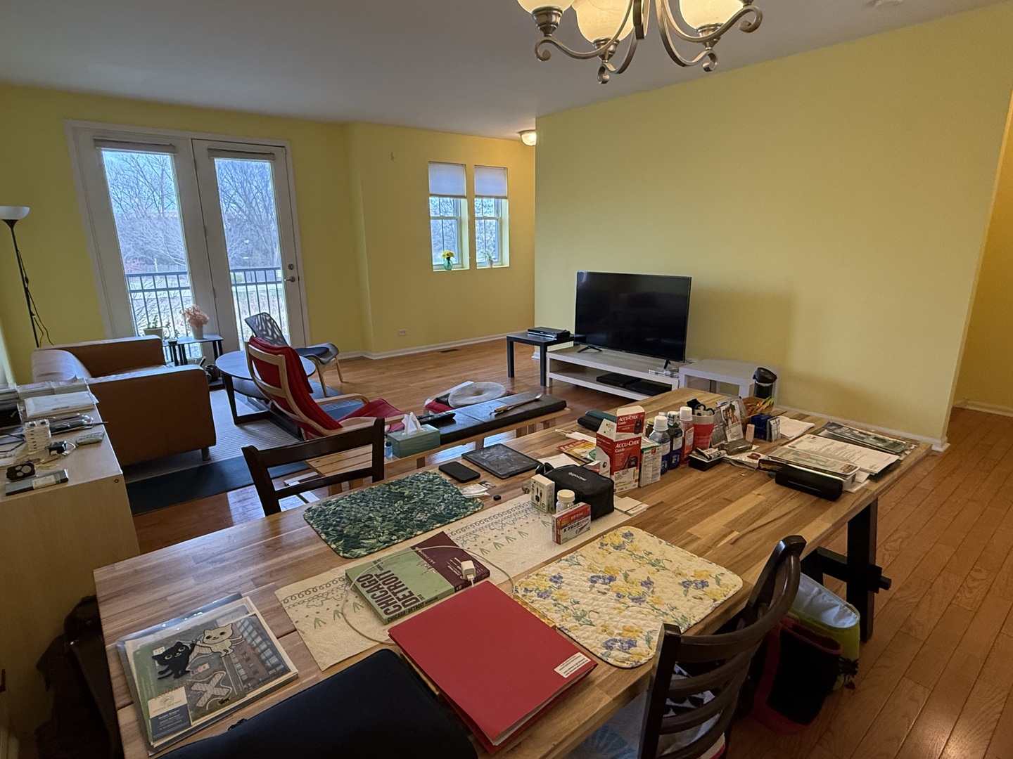 2225 S Crambourne Way, Arlington Heights, IL 60005