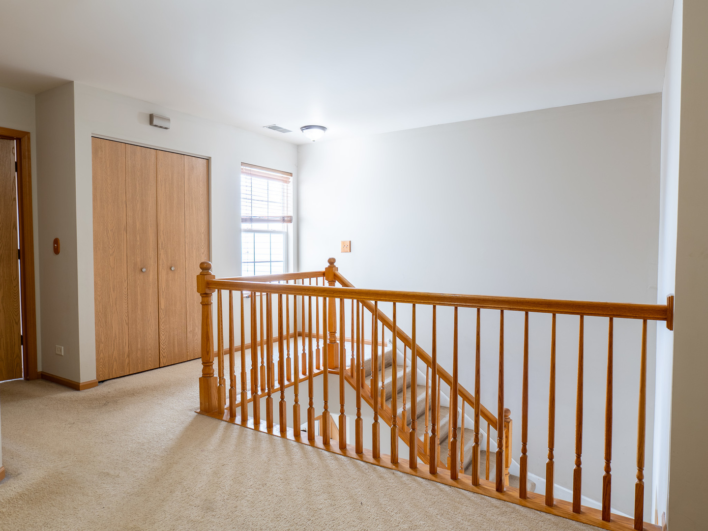 2333 Stoughton Circle, Aurora, IL 60502