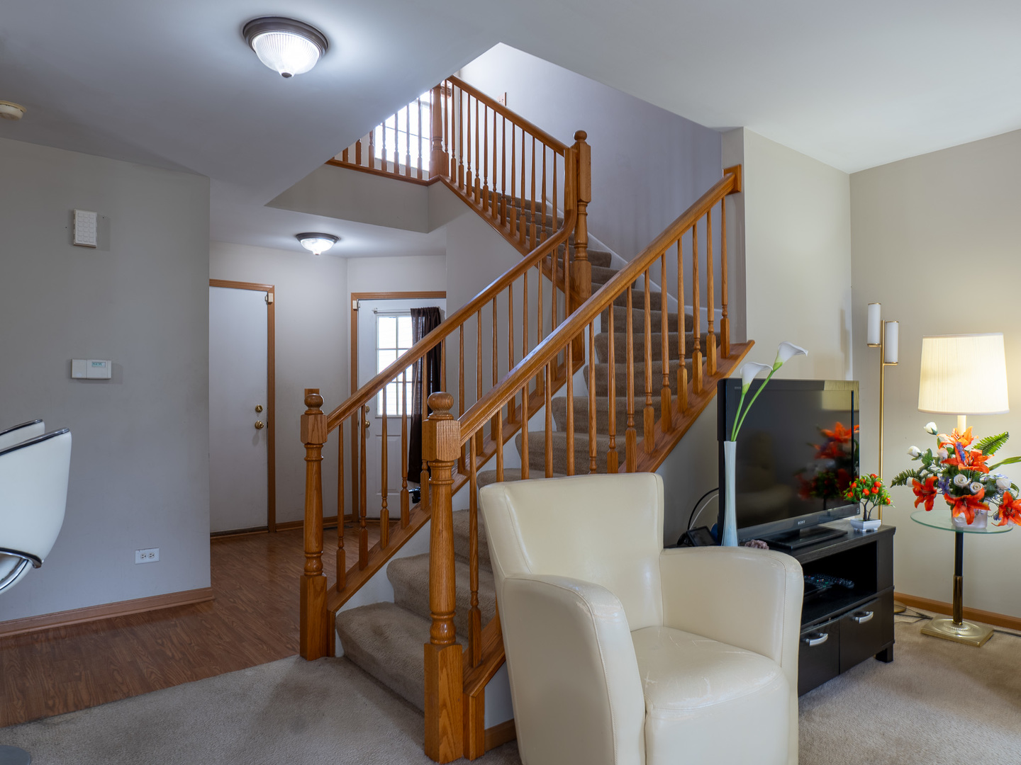 2333 Stoughton Circle, Aurora, IL 60502