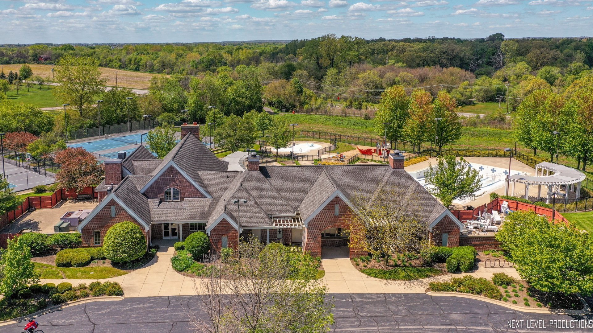 763 Twin Elms Lane, Batavia, IL 60510