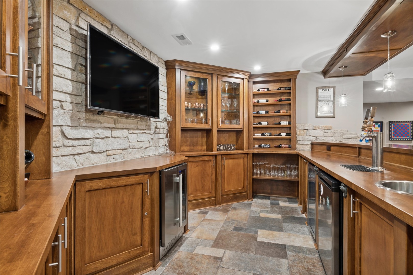 763 Twin Elms Lane, Batavia, IL 60510