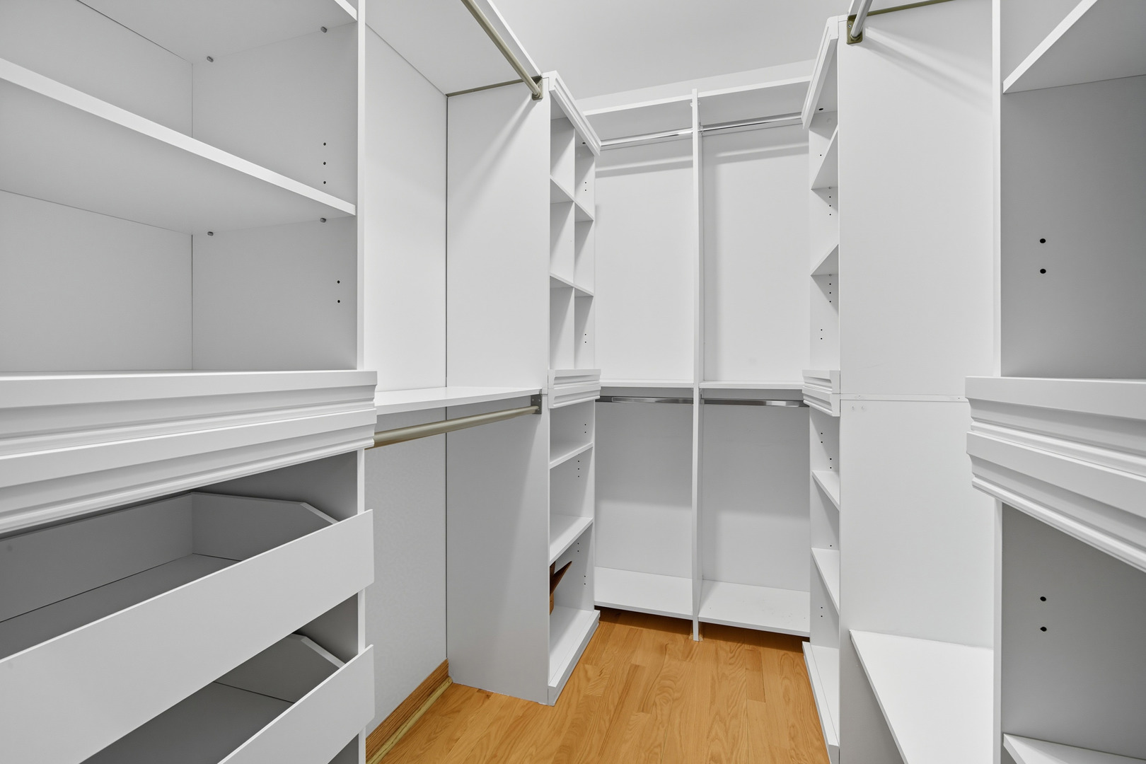 26587 N Cherrywood Lane, Wauconda, IL 60084