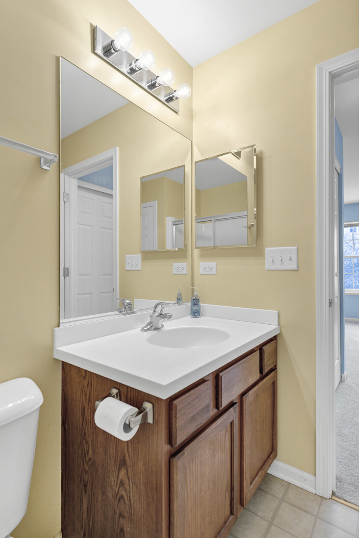 573 Telluride Drive, Gilberts, IL 60136