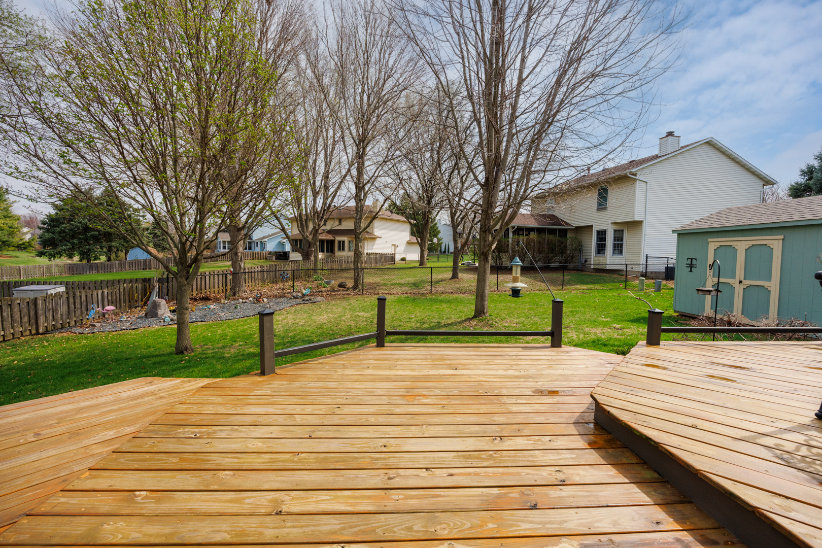 1304 S Hershey Road, Bloomington, IL 61704