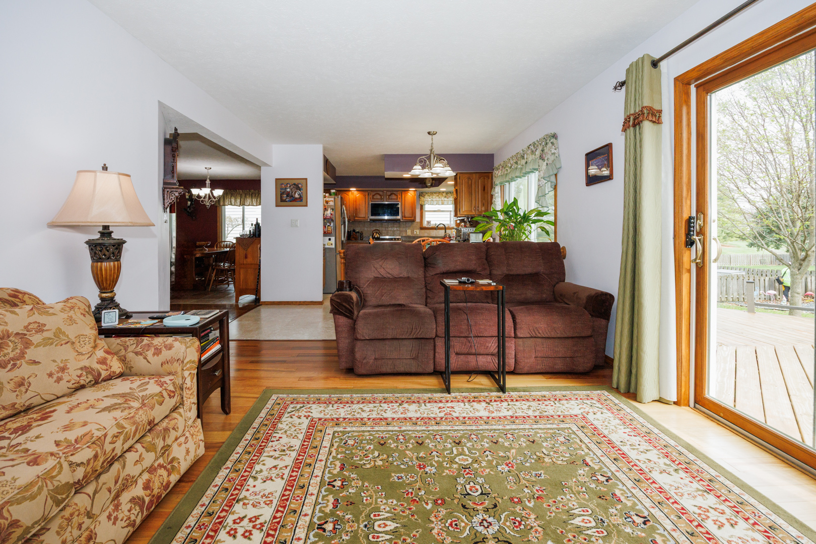 1304 S Hershey Road, Bloomington, IL 61704