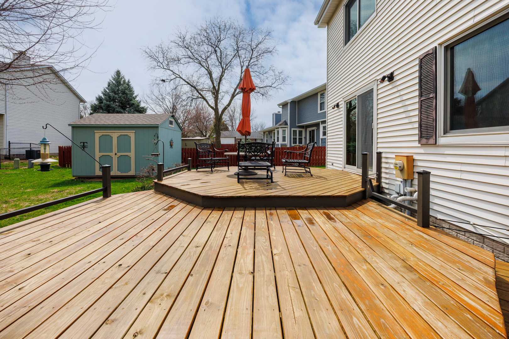 1304 S Hershey Road, Bloomington, IL 61704