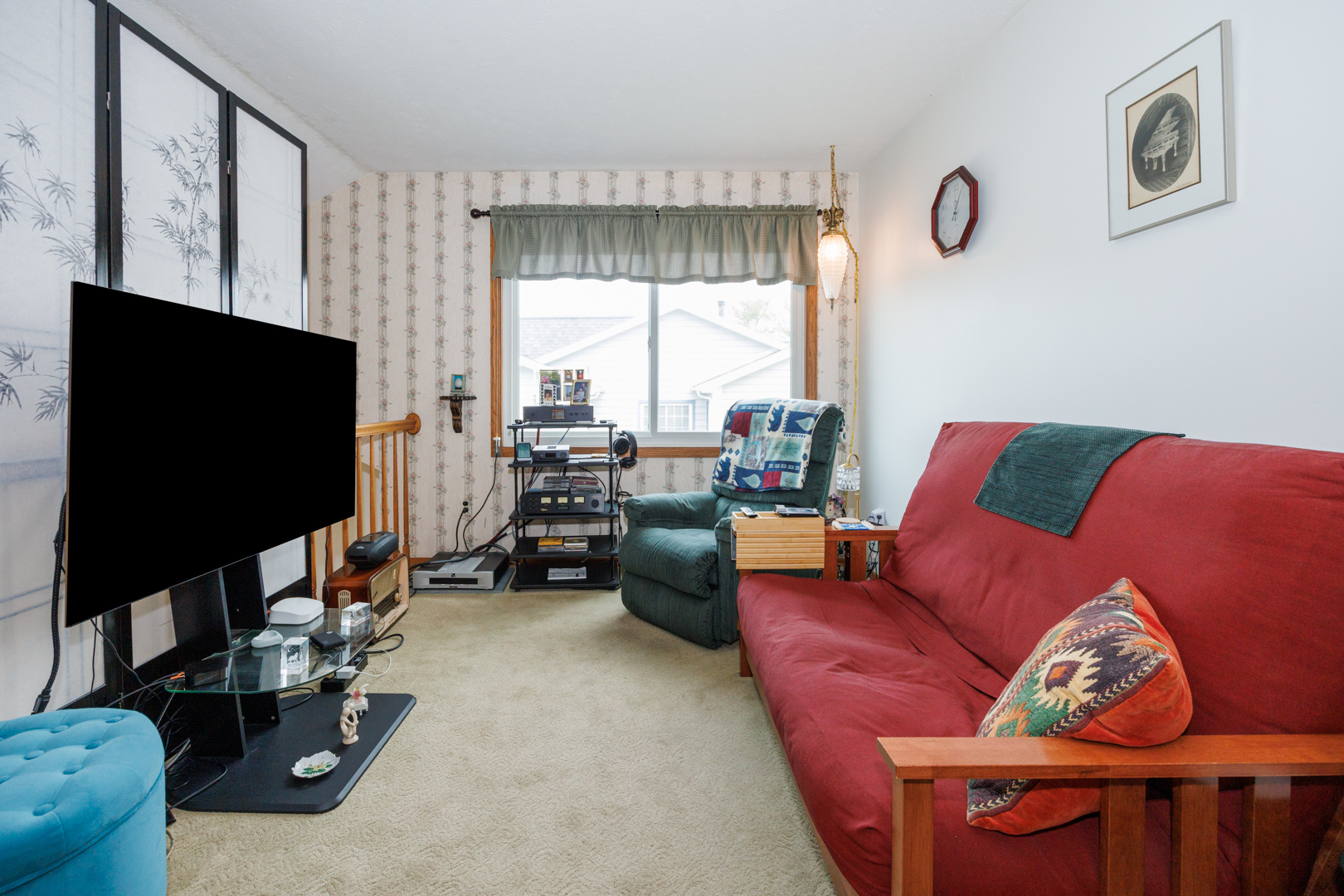 1304 S Hershey Road, Bloomington, IL 61704