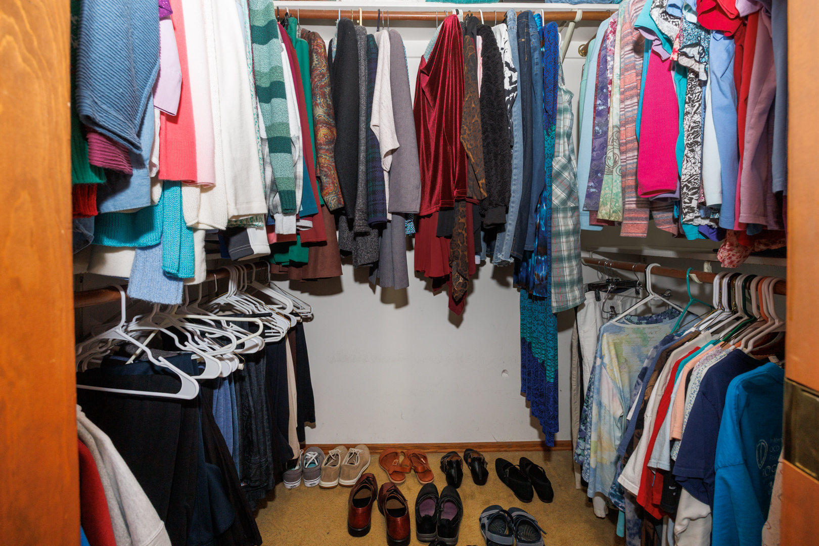 1304 S Hershey Road, Bloomington, IL 61704